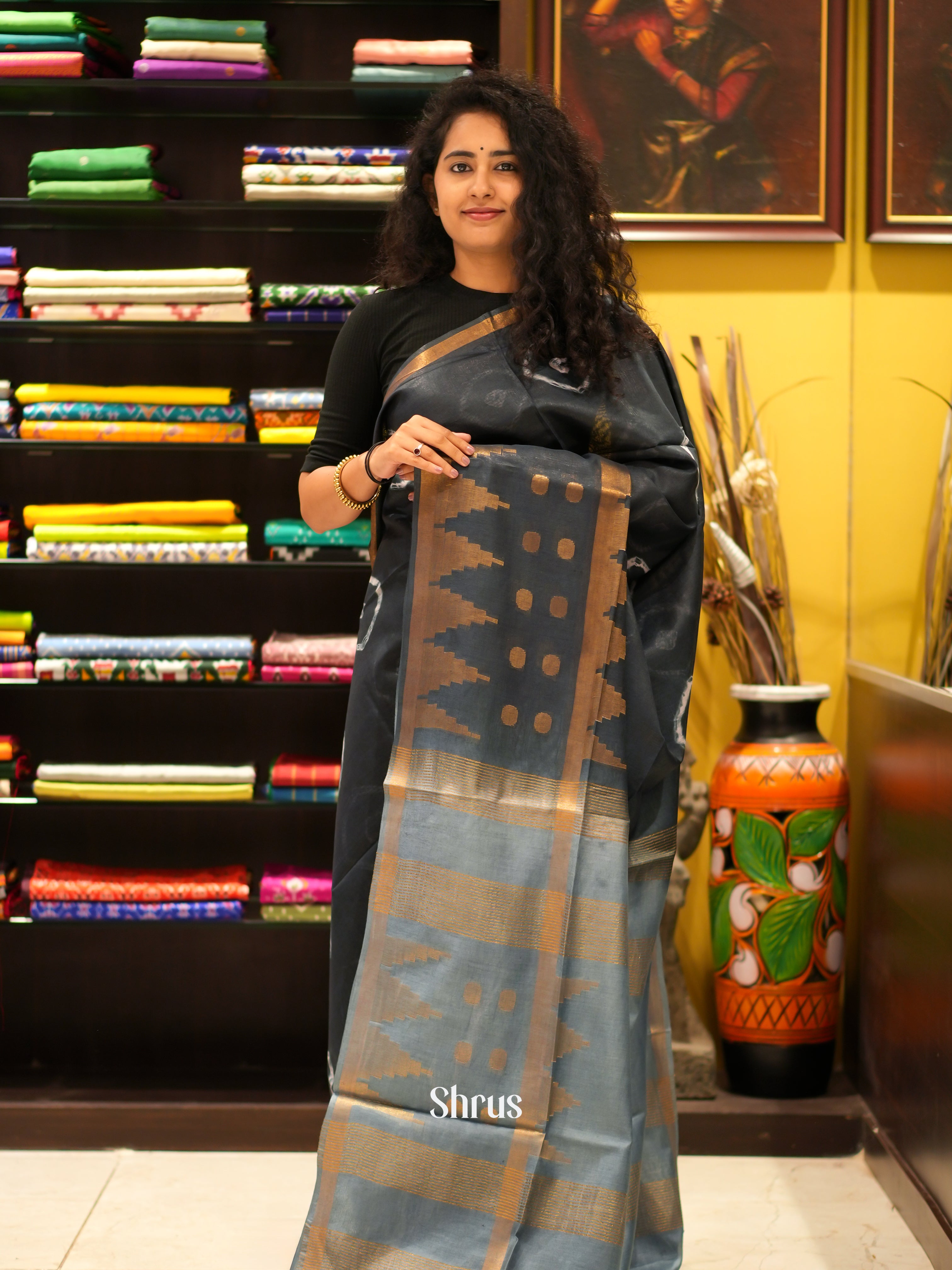 Black & Grey - Shibori Saree - Shop on ShrusEternity.com