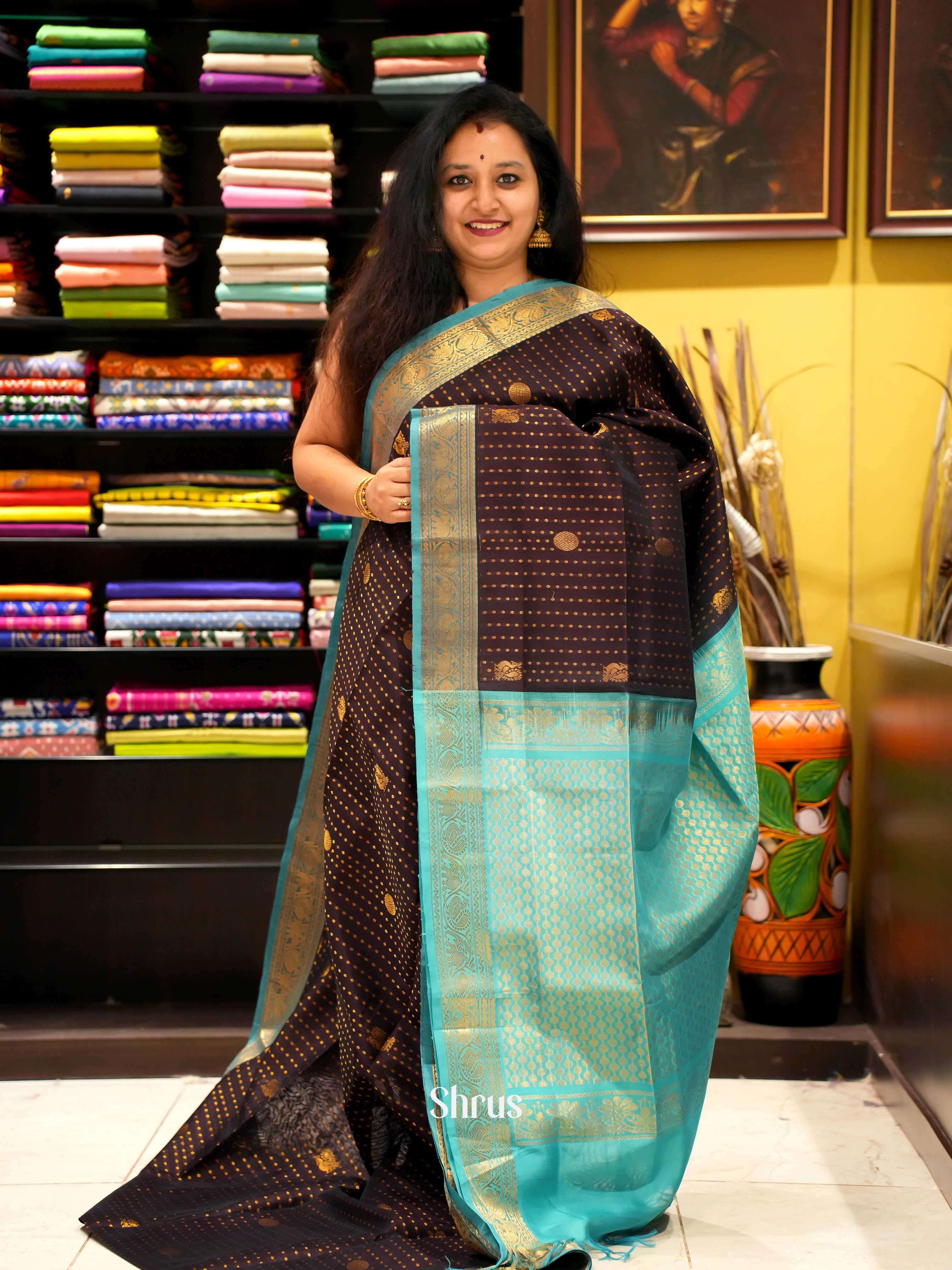 CHS03076 - Silk Cotton Saree - Shop on ShrusEternity.com