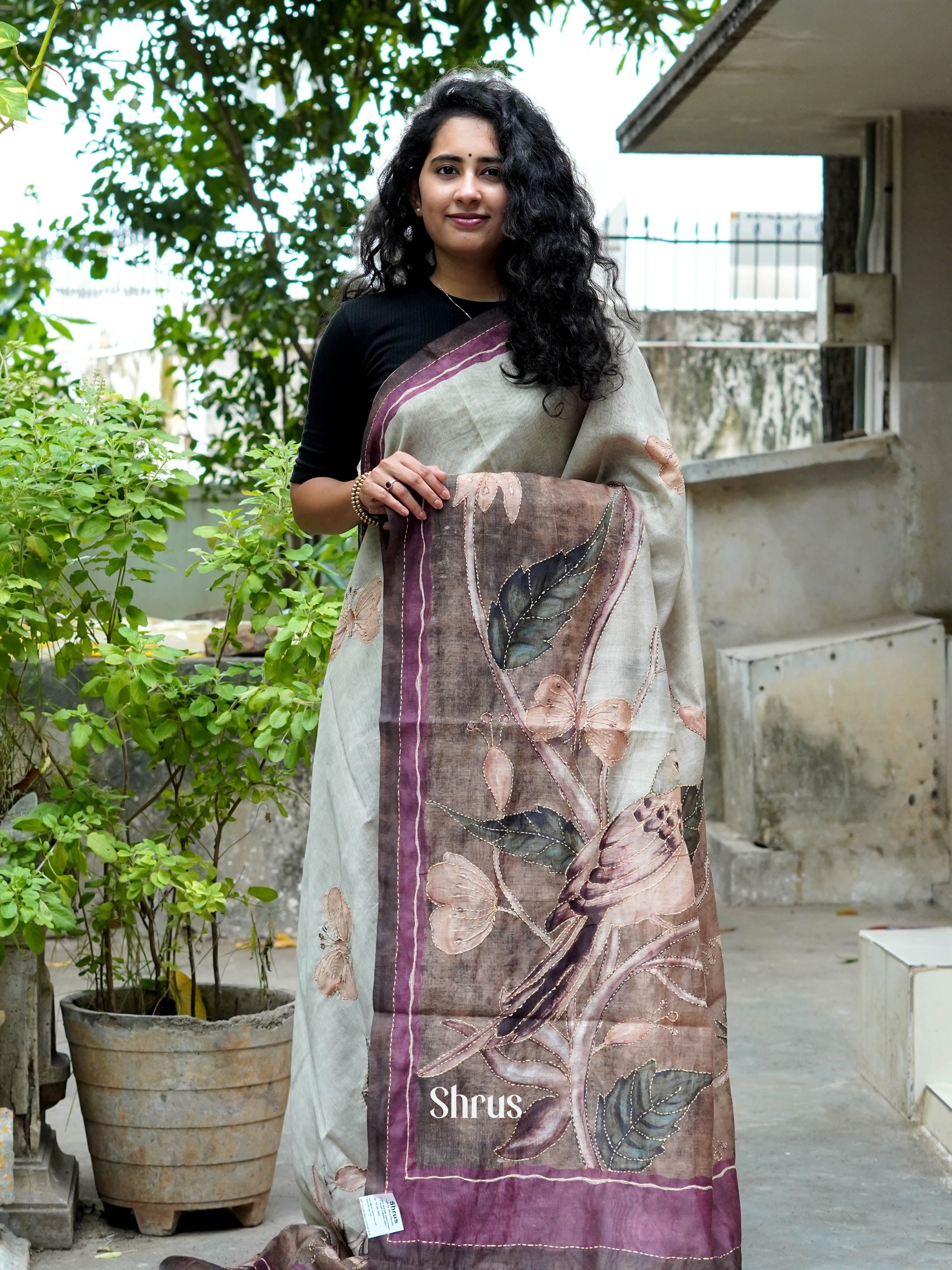 Grey & Brown - Semi Kantha Saree - Shop on ShrusEternity.com