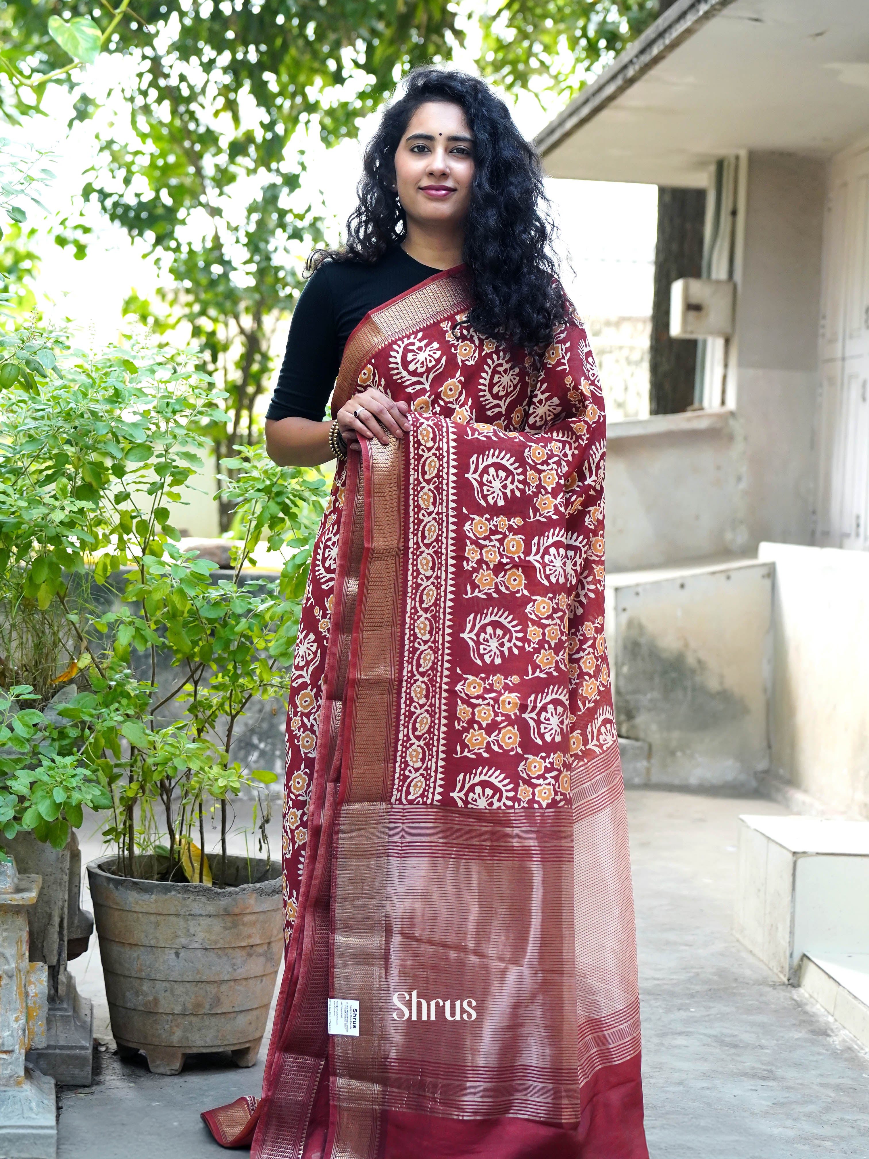 Red & Brown - Art modal Saree - Shop on ShrusEternity.com