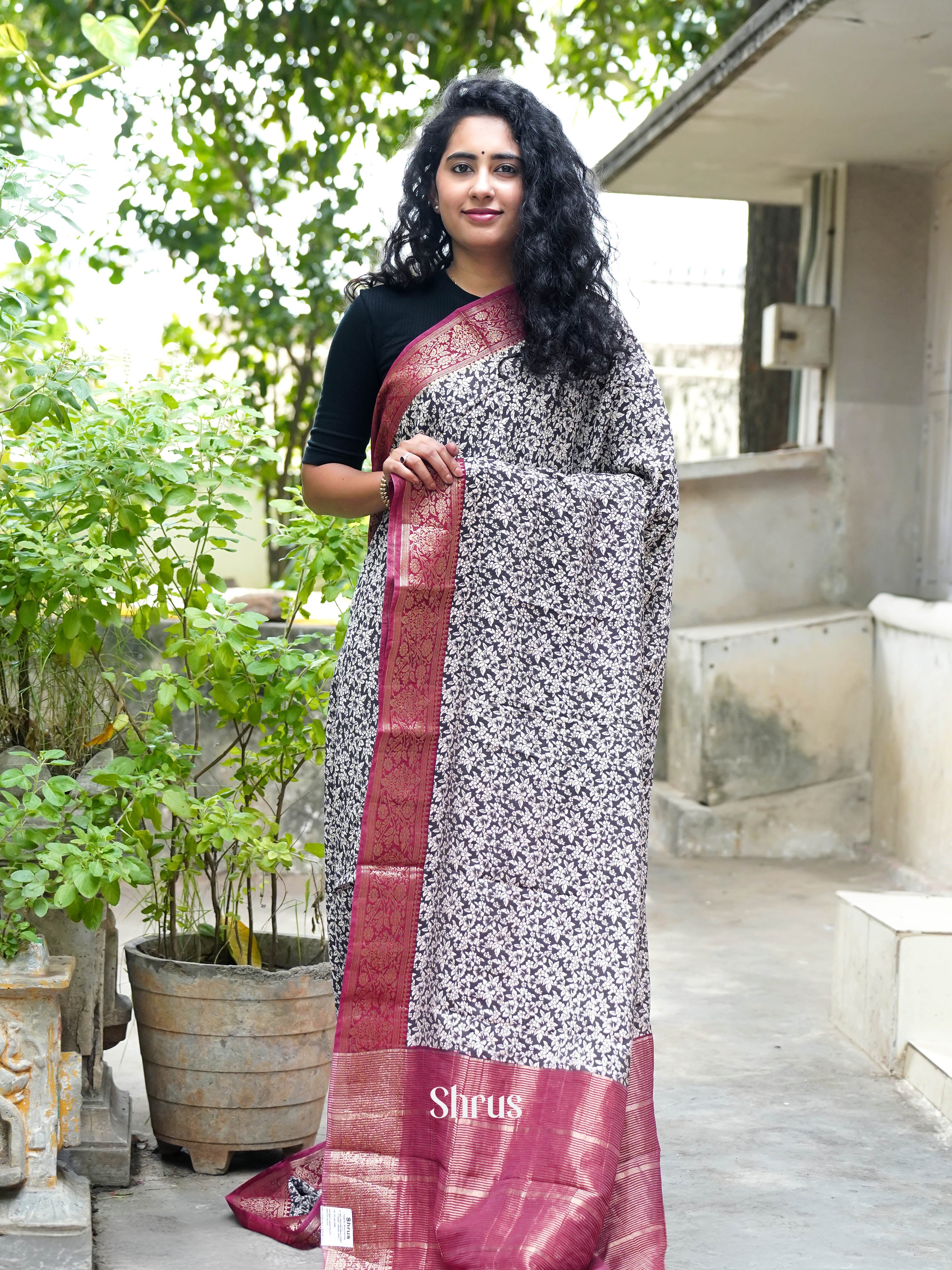 Black & Pink - Art modal Saree - Shop on ShrusEternity.com