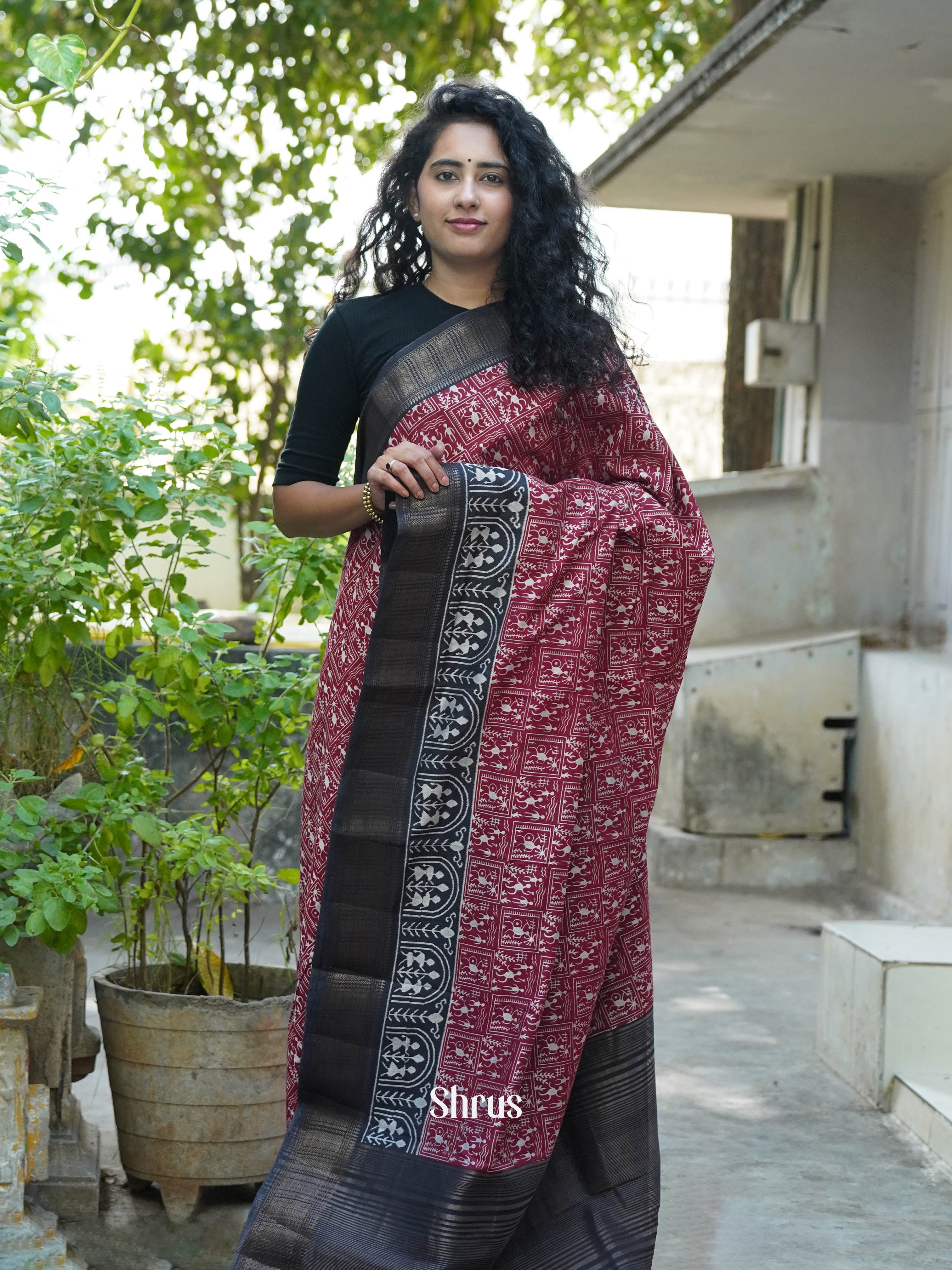 Red & Black- Art Modal Saree - Shop on ShrusEternity.com