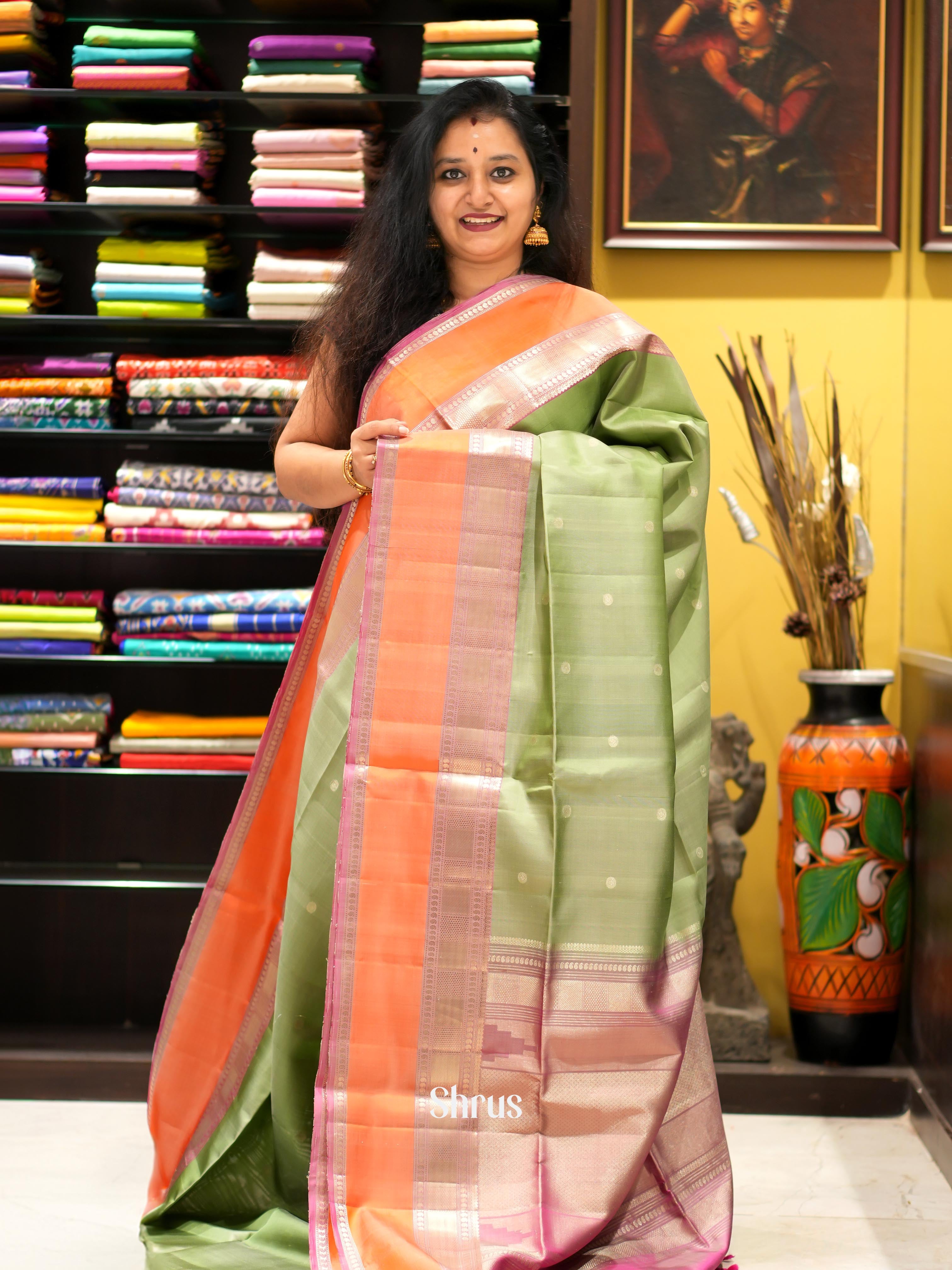 Green & Onion pink - Soft Silk Saree - Shop on ShrusEternity.com
