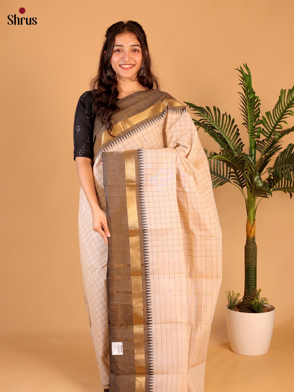 Cream & Grey - Chettinad Cotton Saree - Shop on ShrusEternity.com