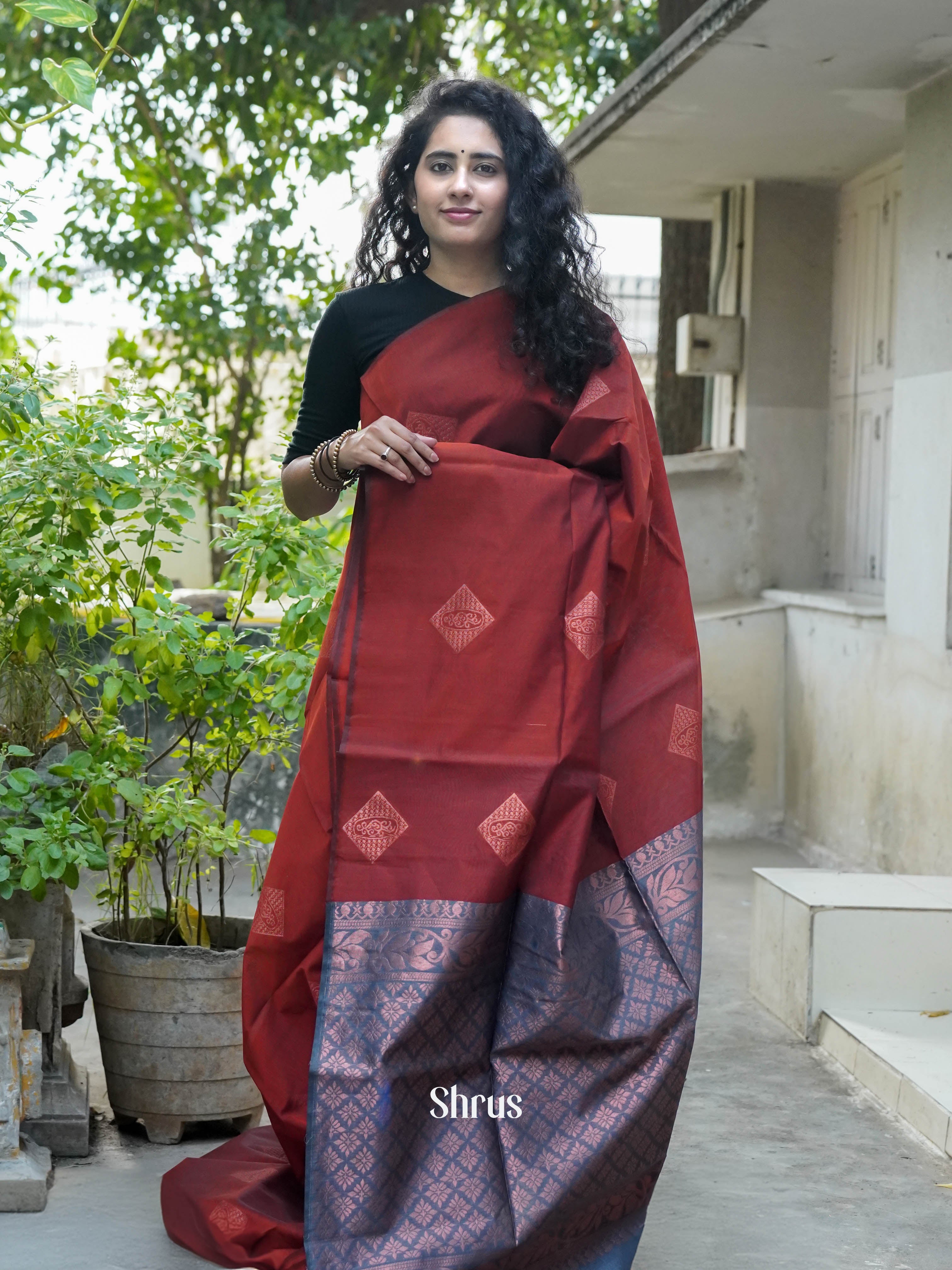 Maroon & Grey - Semi Silkcotton Saree - Shop on ShrusEternity.com