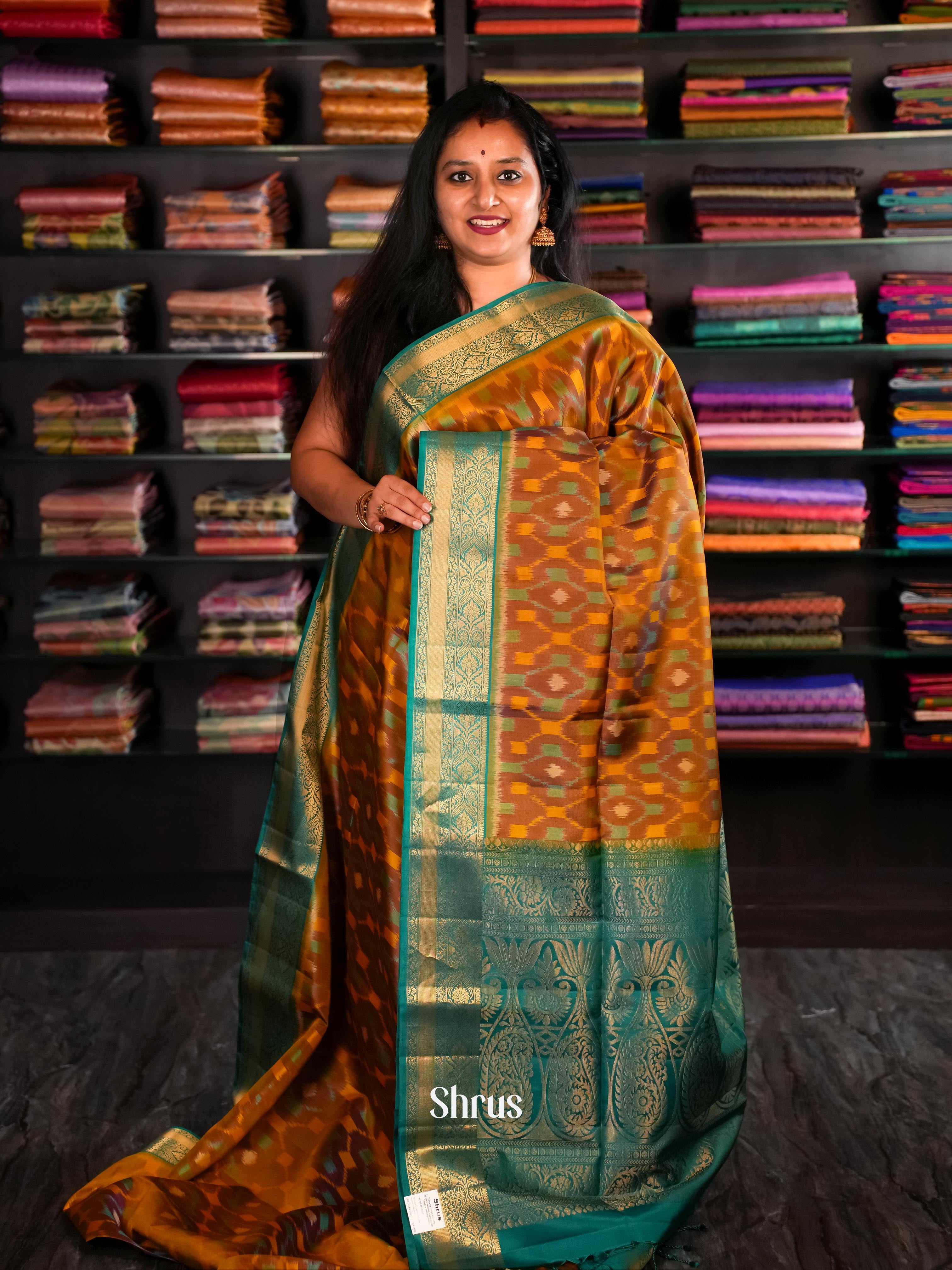 Honey & Green- Kanchi Border Soft Silk Saree - Shop on ShrusEternity.com