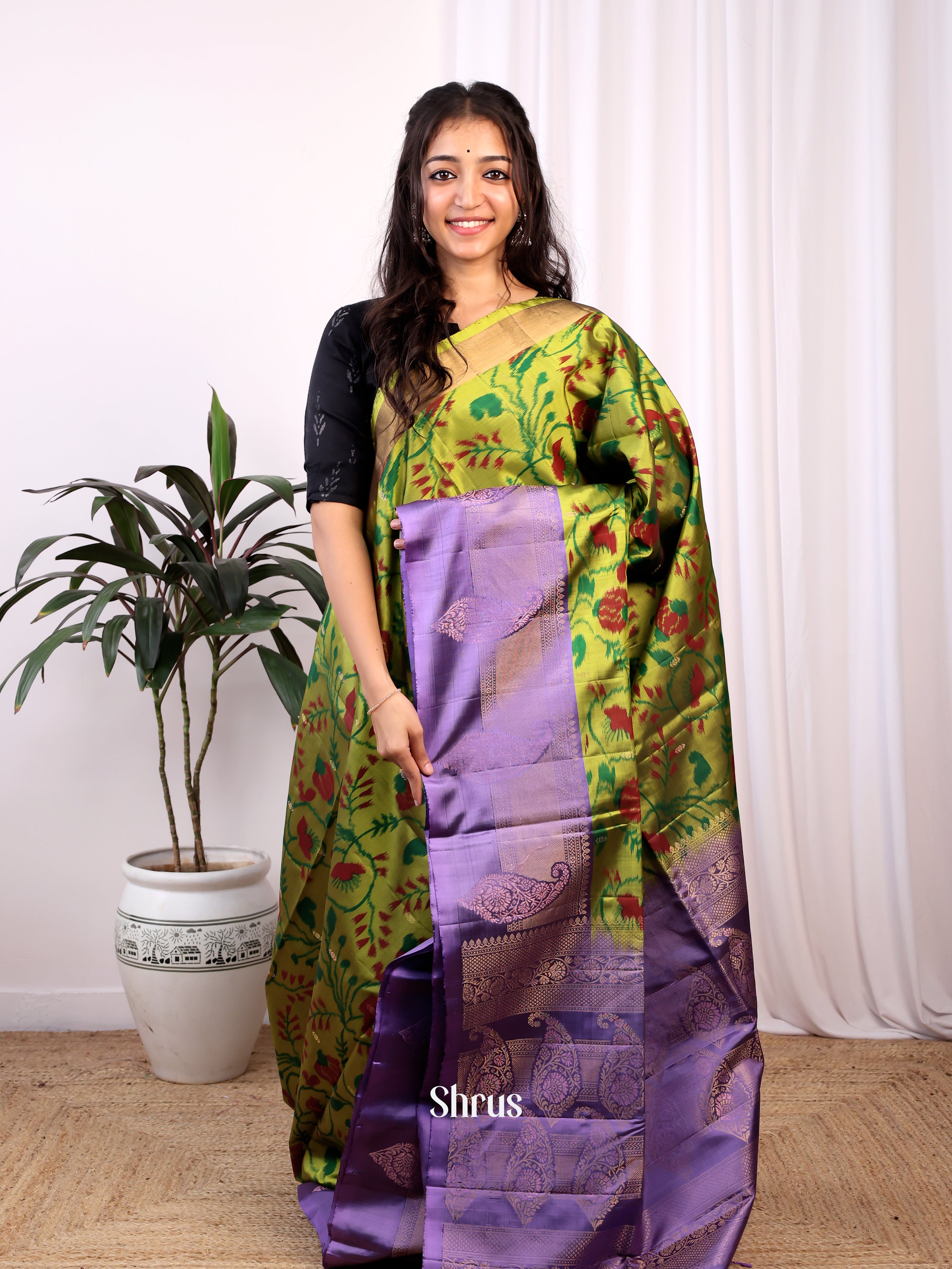 CHS10653 - Soft Silk Saree - Shop on ShrusEternity.com