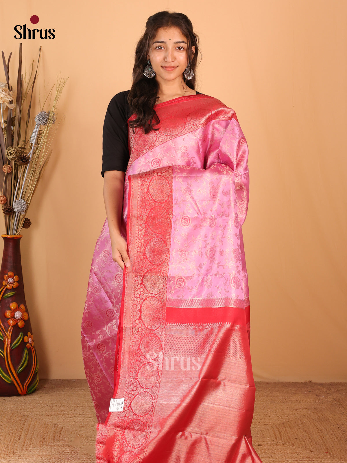 Pink and Red Kanchipuram silk Saree With Zari Woven Floral Brocade Design-1