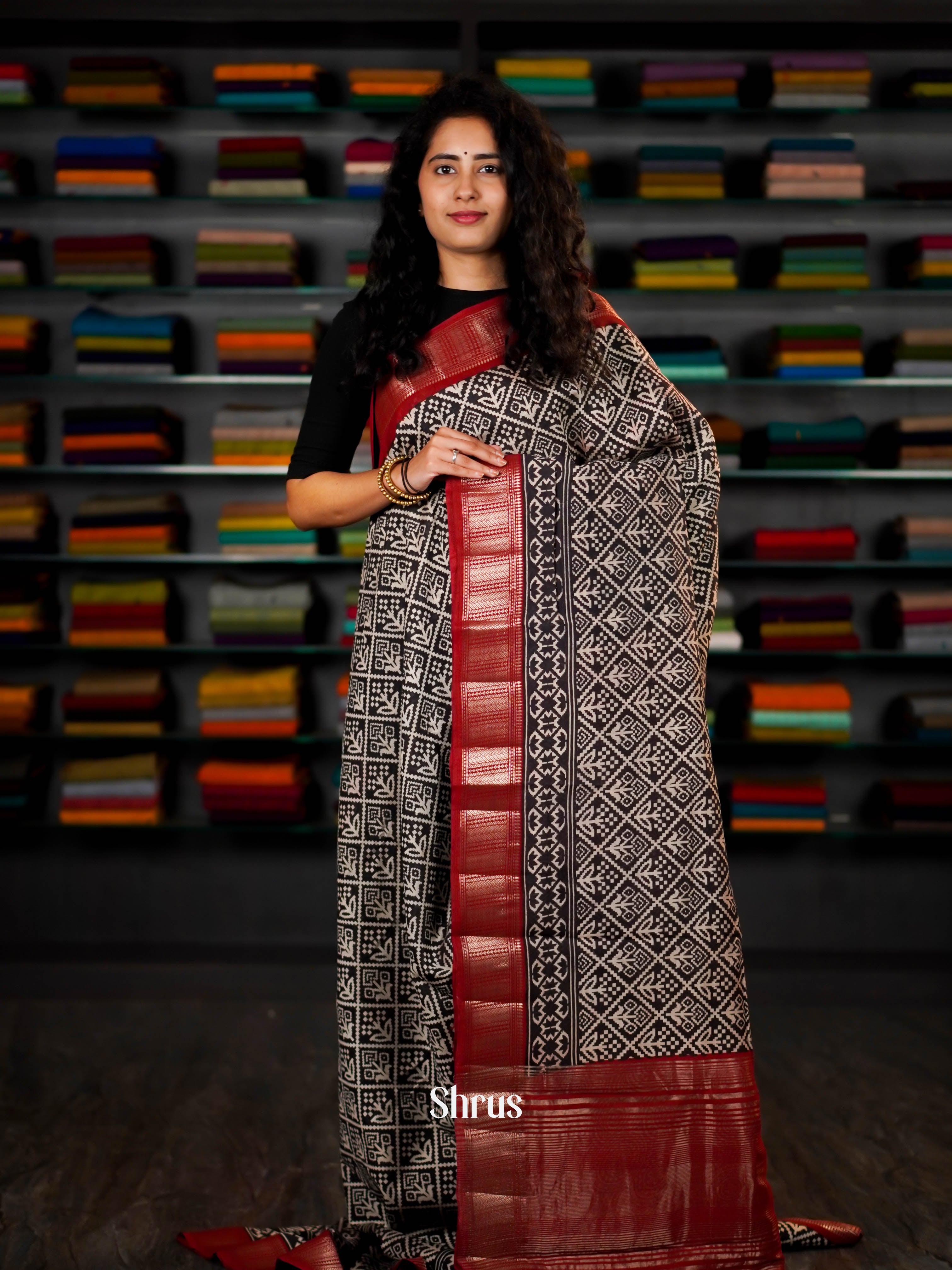 Black & Red - Art Modal Saree - Shop on ShrusEternity.com