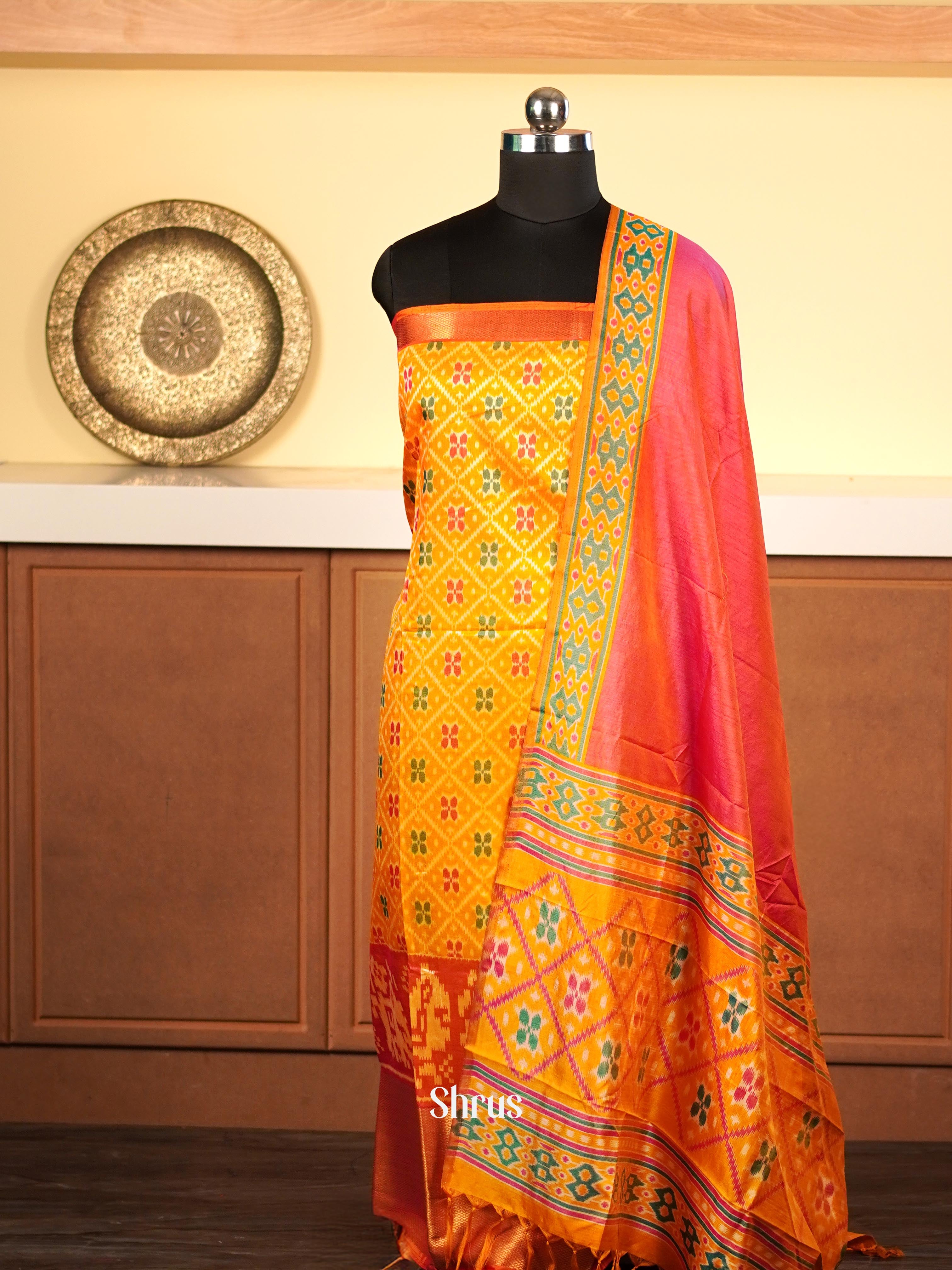Double Shaded Golden Orange & Red - Semi Patola top & dupatta - Shop on ShrusEternity.com