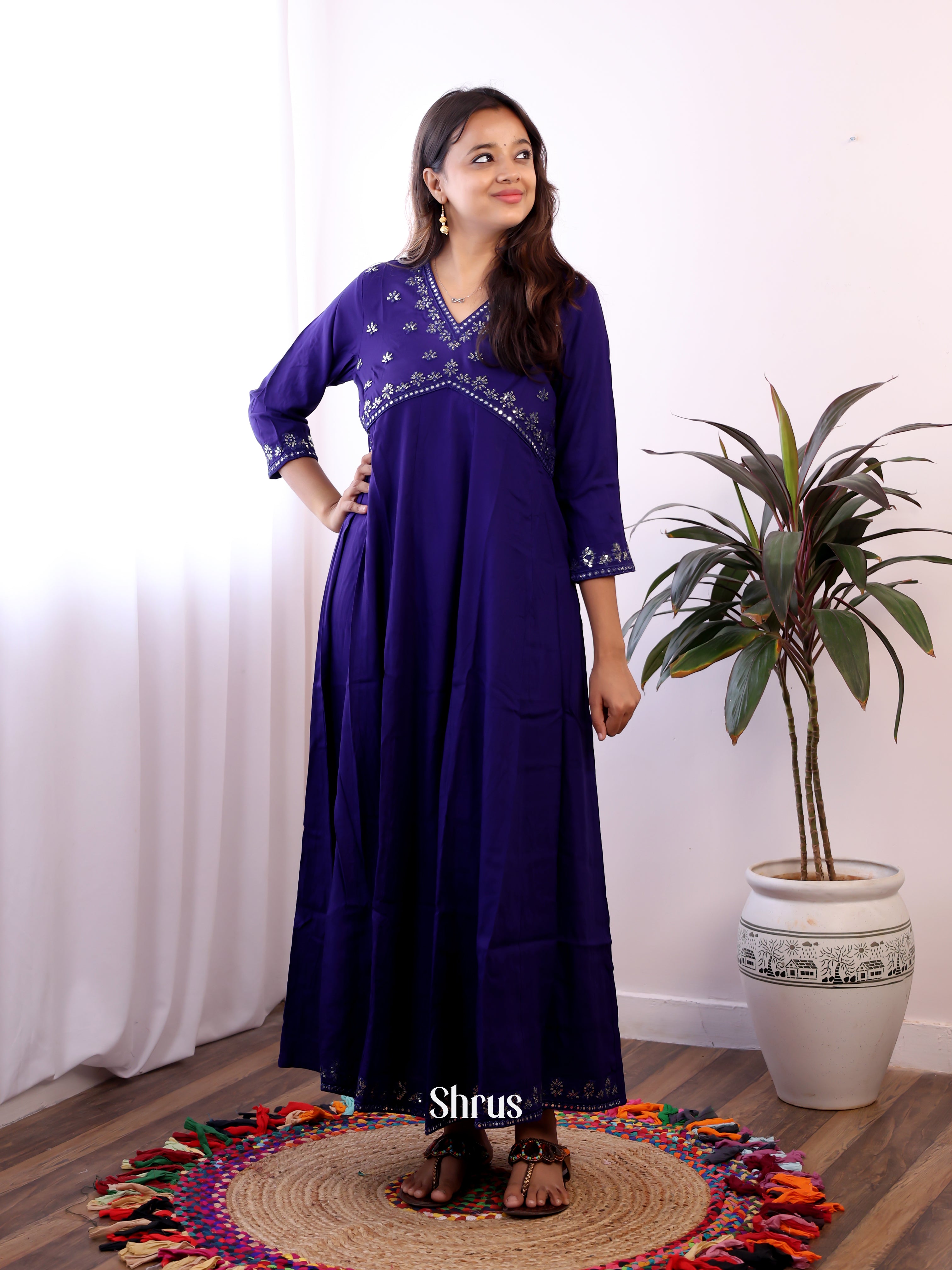 CHS24294 - Readymade Suits - Shop on ShrusEternity.com