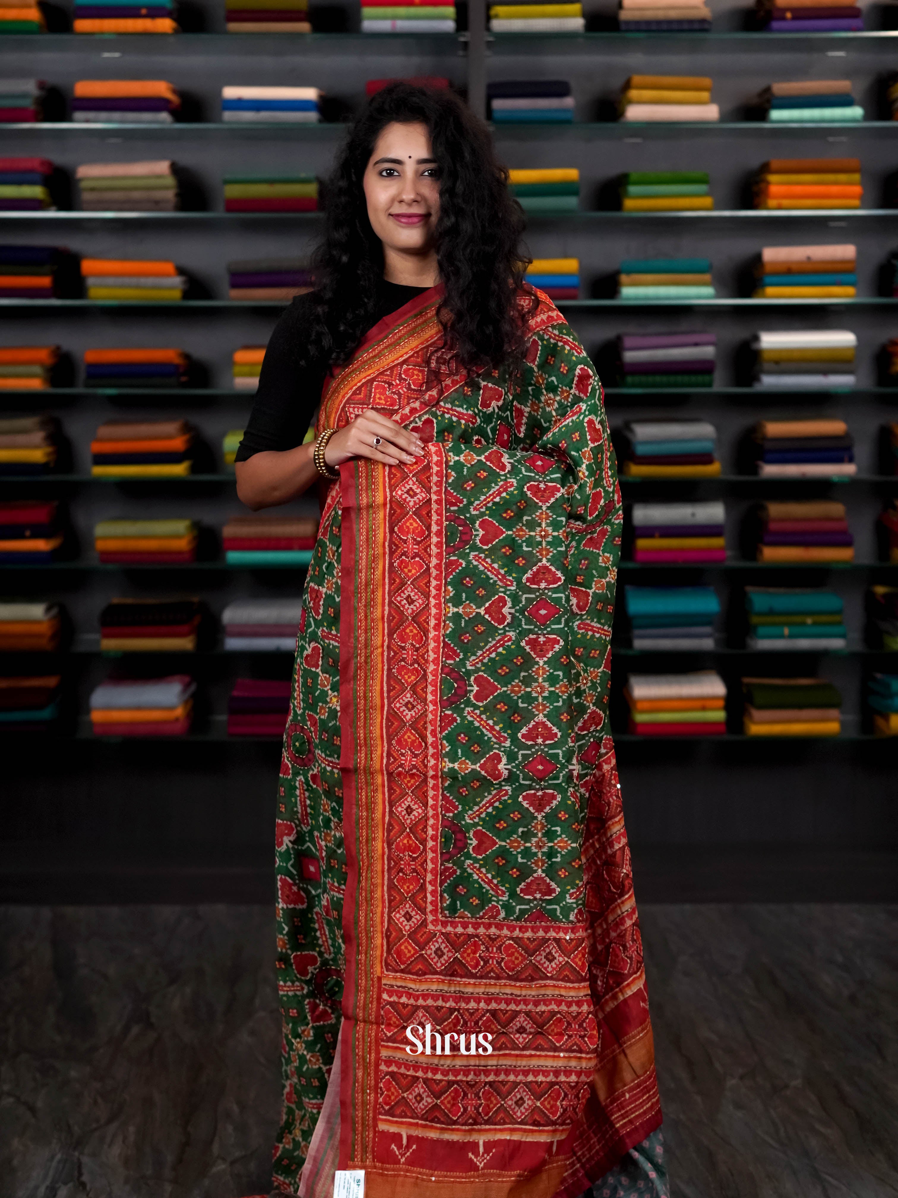 Green &Red - Semi Kantha Saree - Shop on ShrusEternity.com
