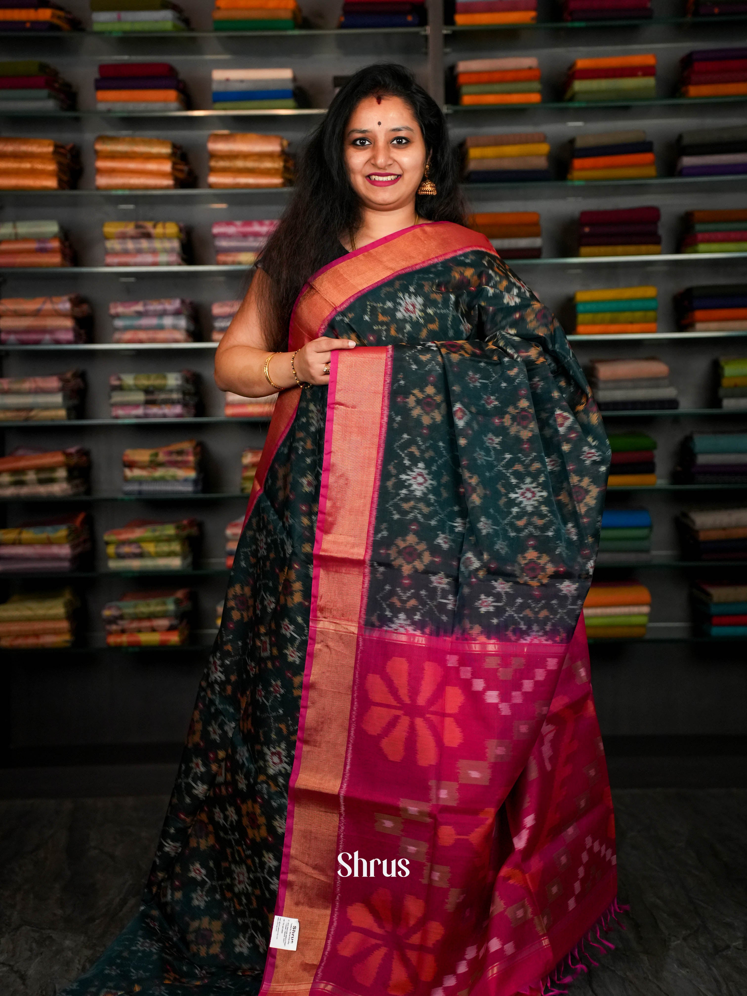 Green & Rosy Red - Pochampally sico Saree - Shop on ShrusEternity.com