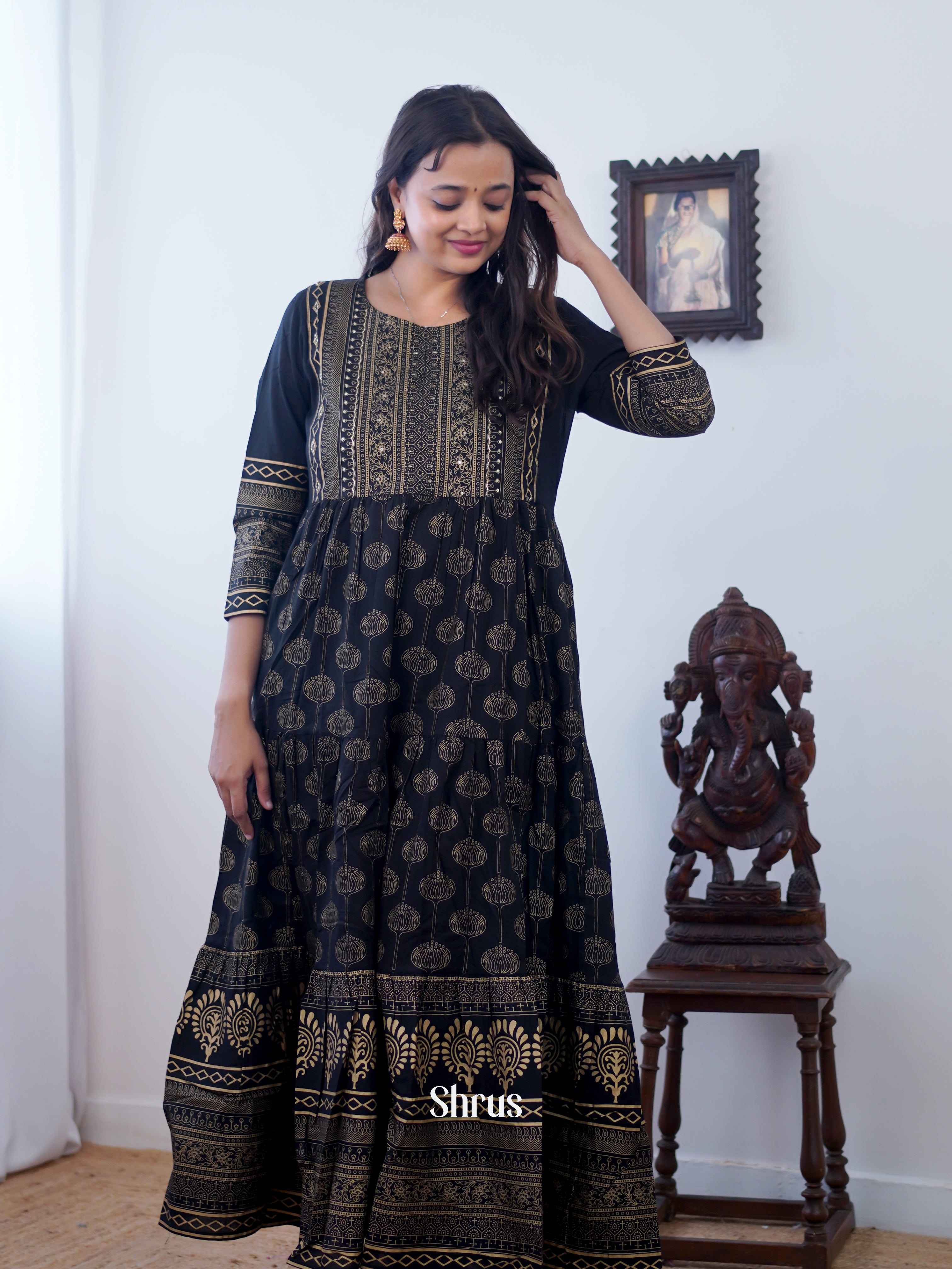 CIS02246 - Readymade Suits - Shop on ShrusEternity.com