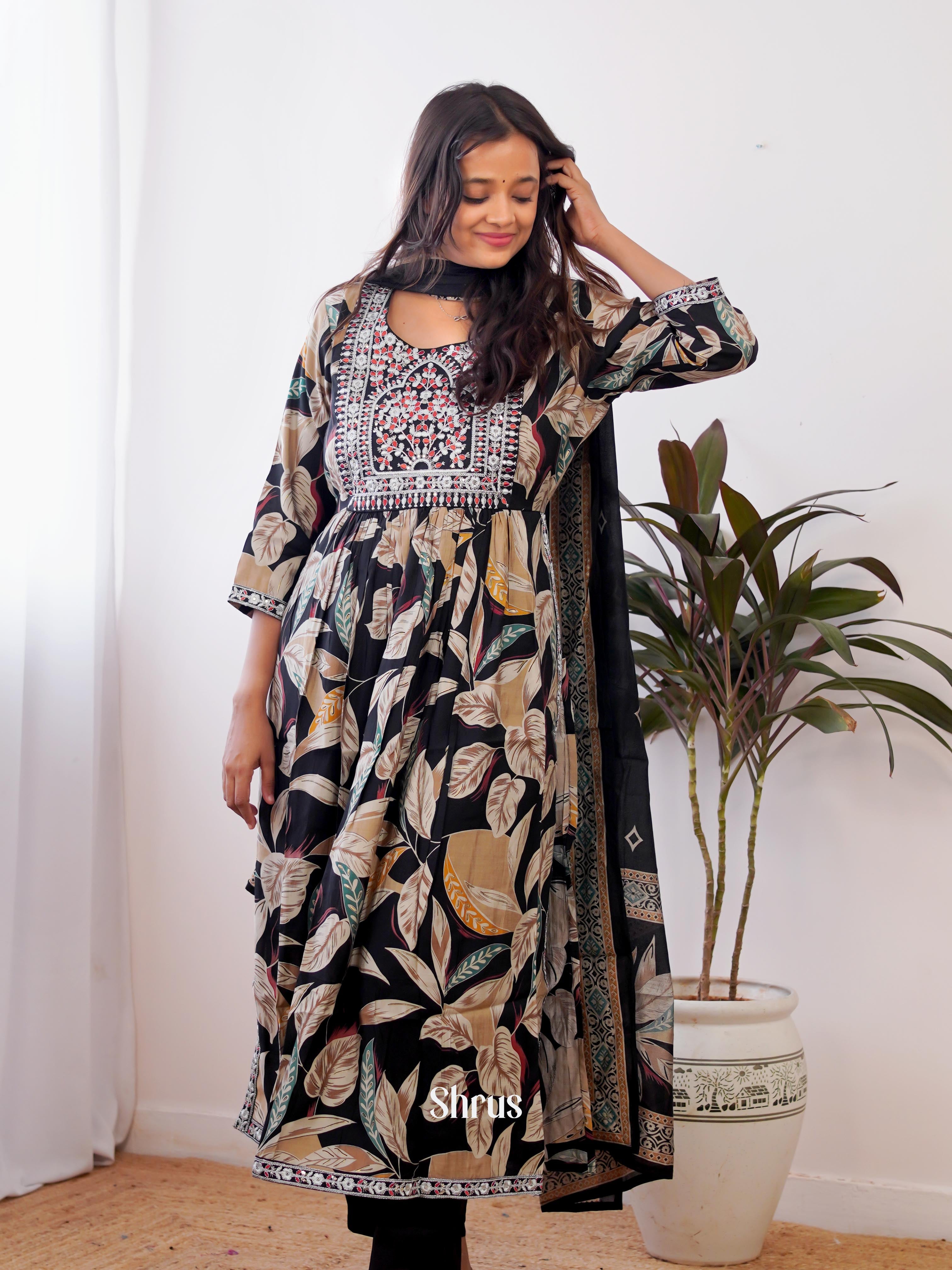 Black - 3pc Festive Wear Readymade Suits - Shop on ShrusEternity.com