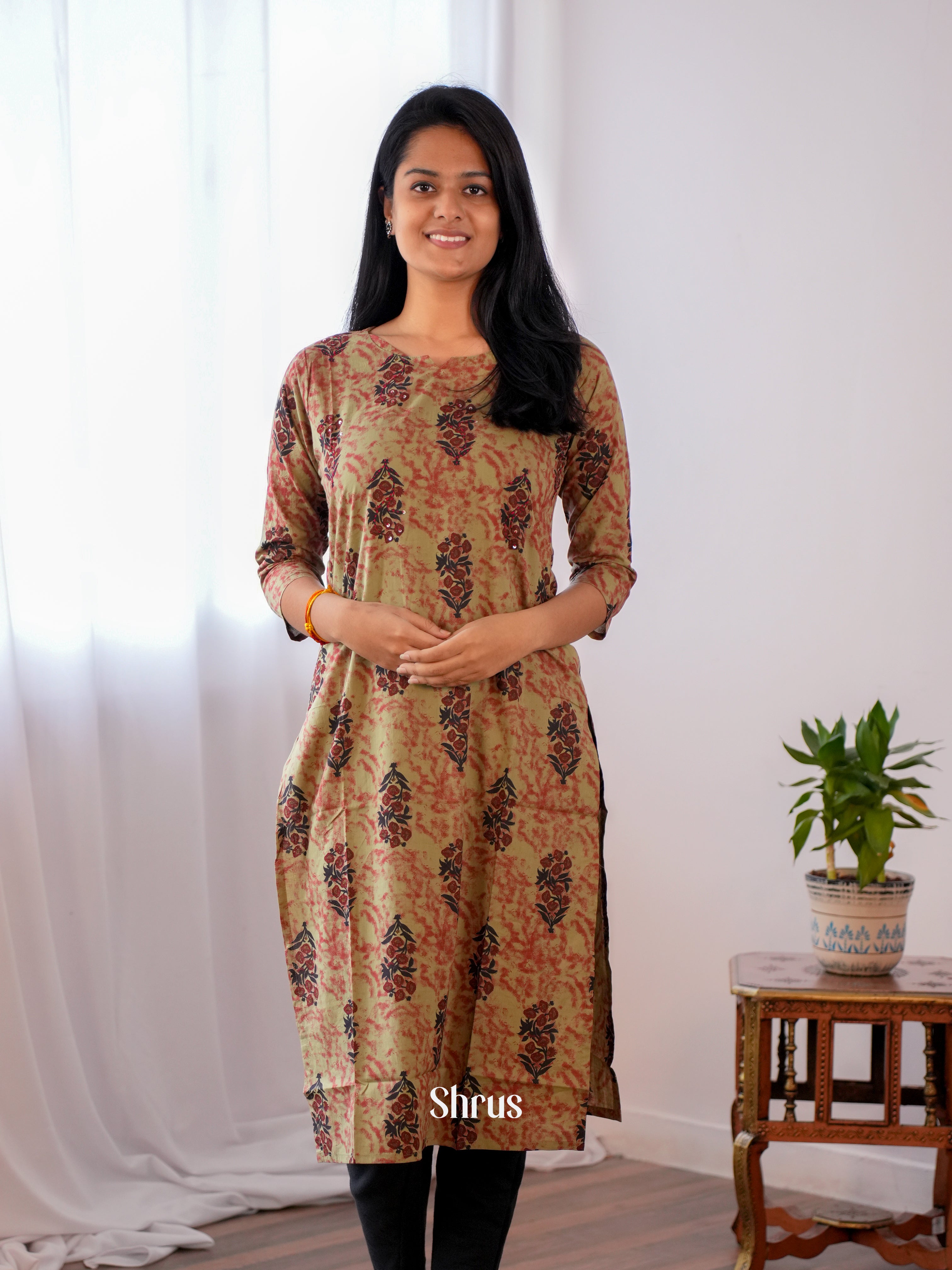 Green - Casual Readymade Kurti - Shop on ShrusEternity.com