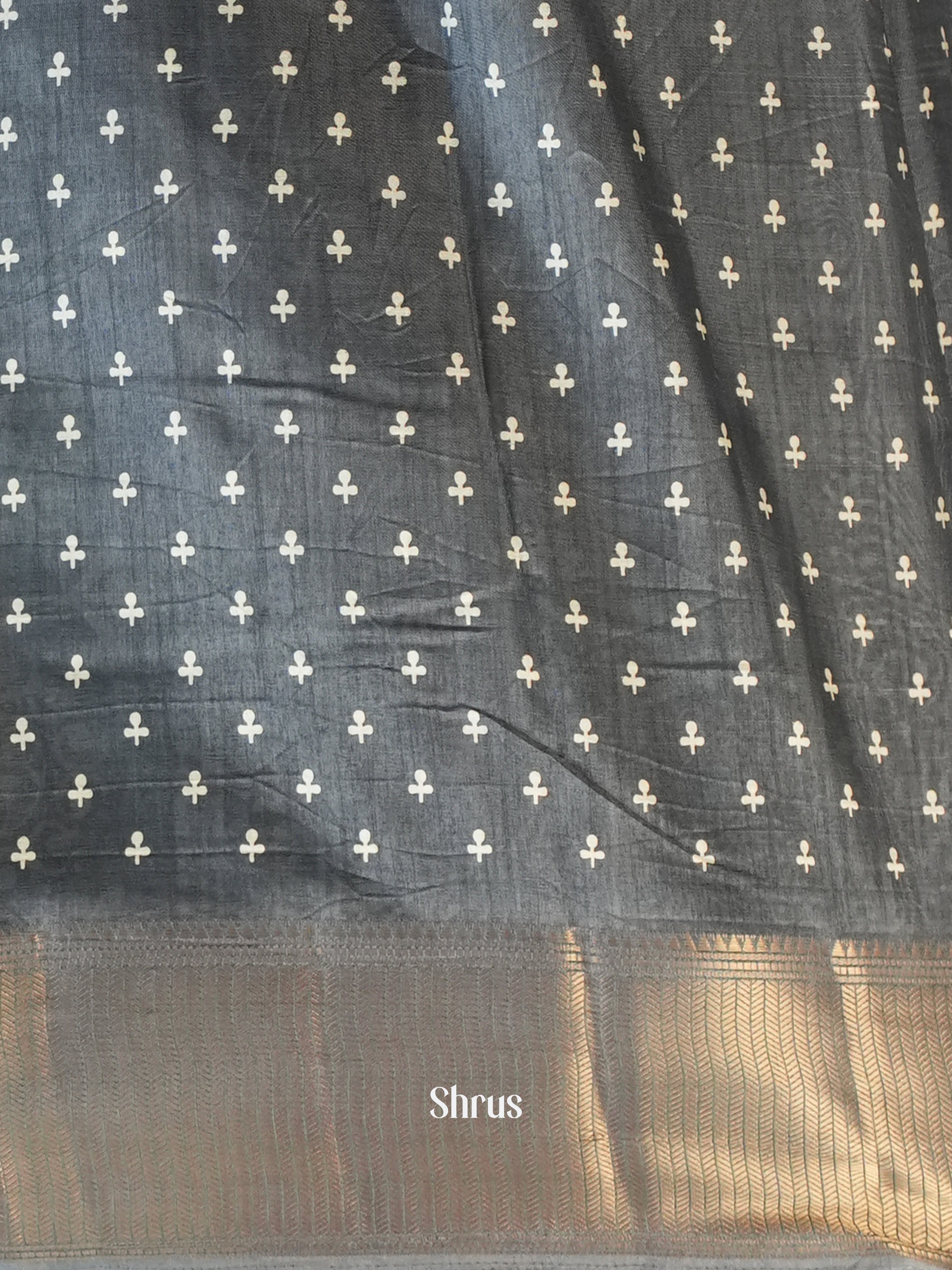 Grey- Semi Crepe Saree - Shop on ShrusEternity.com