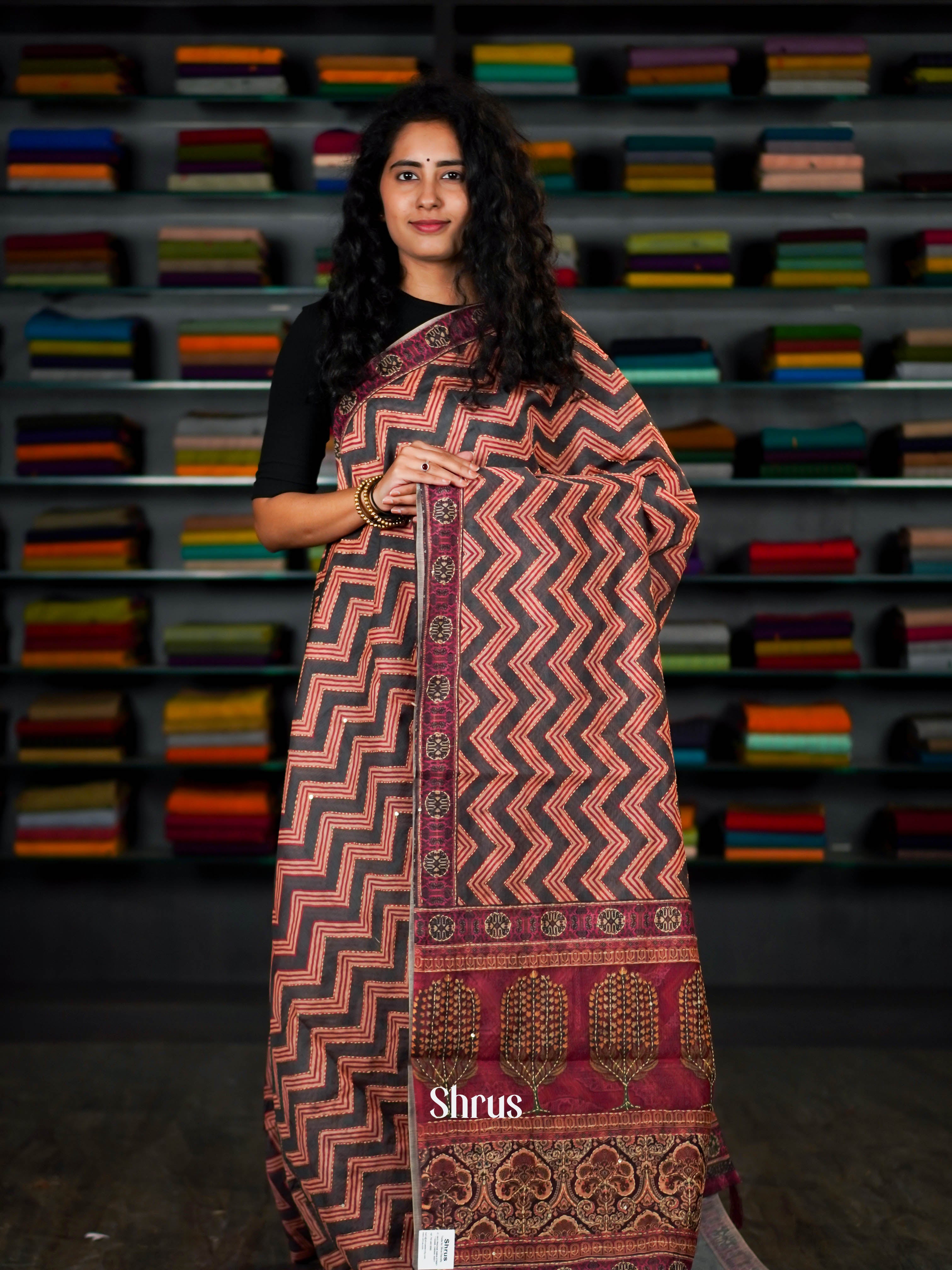 Green & Light Maroon - Semi Kantha Saree - Shop on ShrusEternity.com