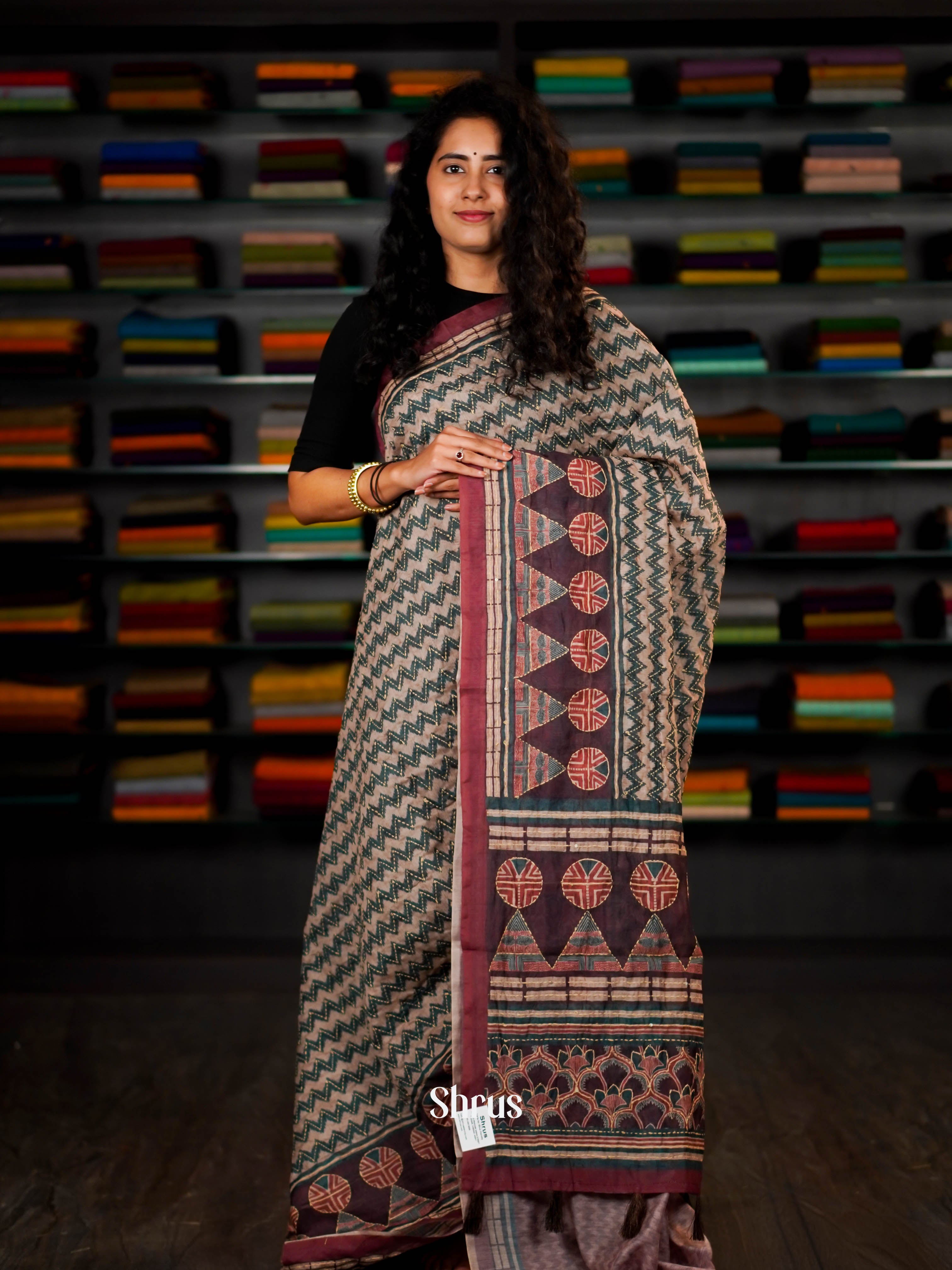 Cream & Brown - Semi Kantha Saree - Shop on ShrusEternity.com