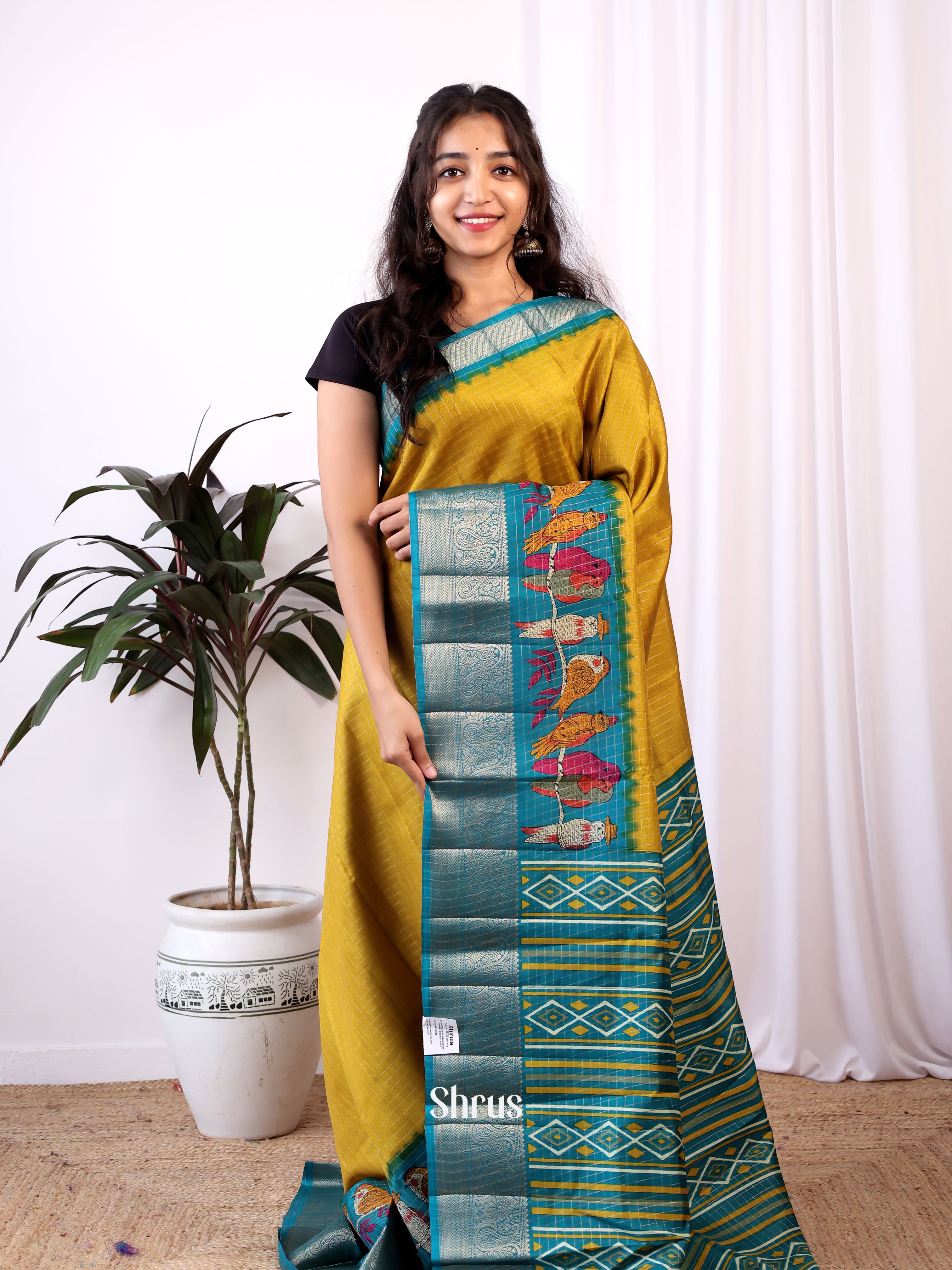 CIS04439 - Semi Tussar Saree - Shop on ShrusEternity.com