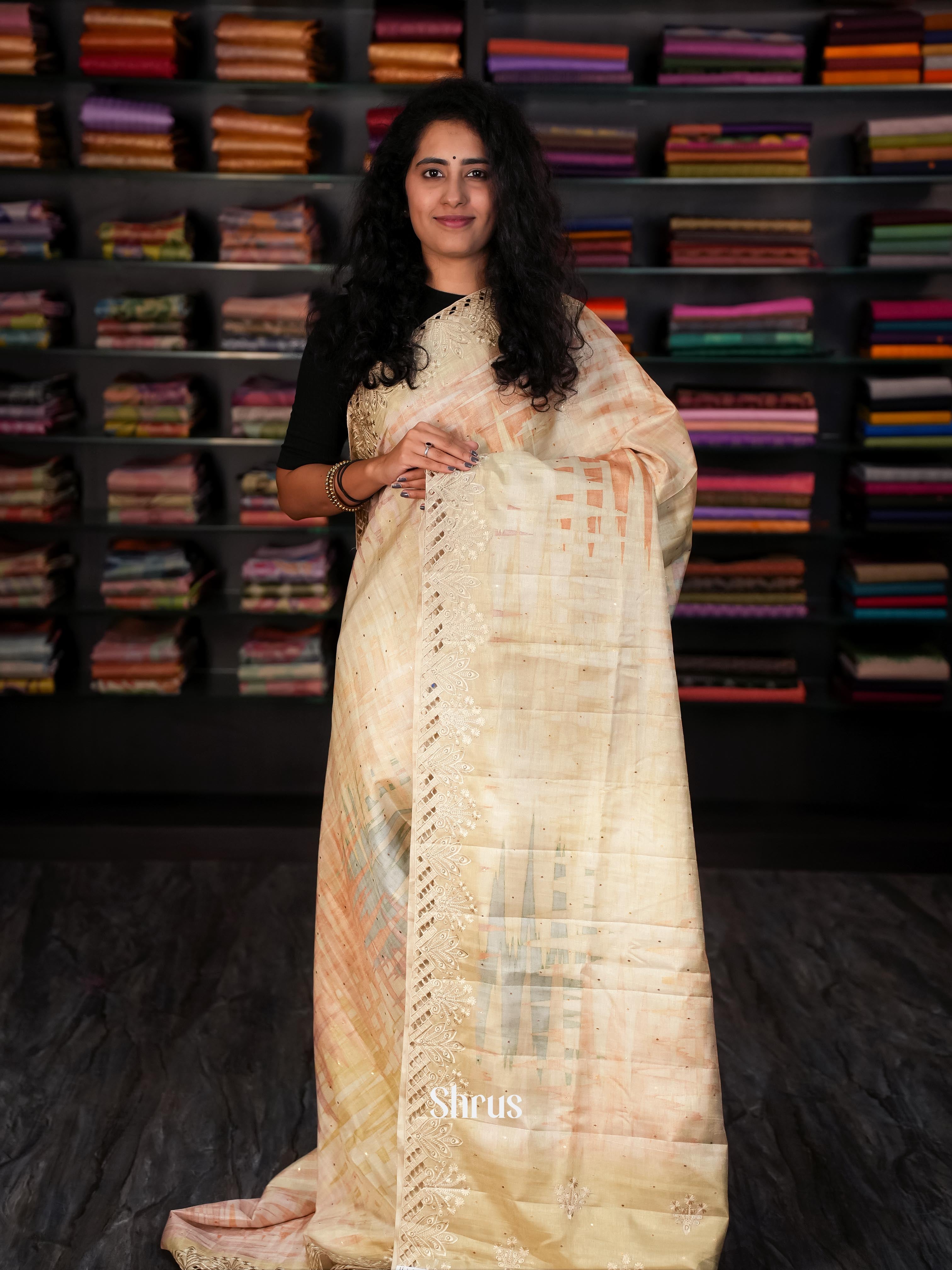 CIS04656 - Moonga Silk Saree - Shop on ShrusEternity.com