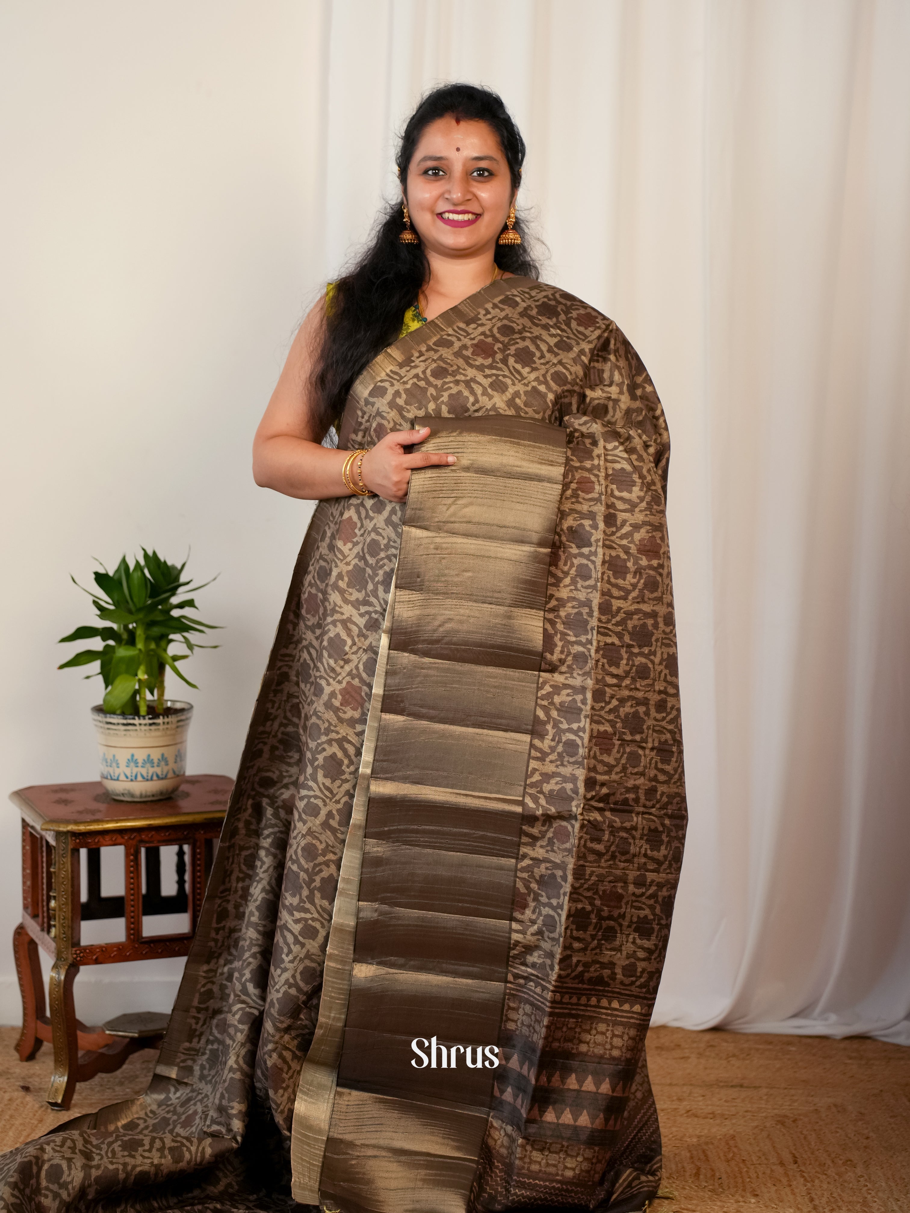 Brown - Matka Cotton Saree - Shop on ShrusEternity.com