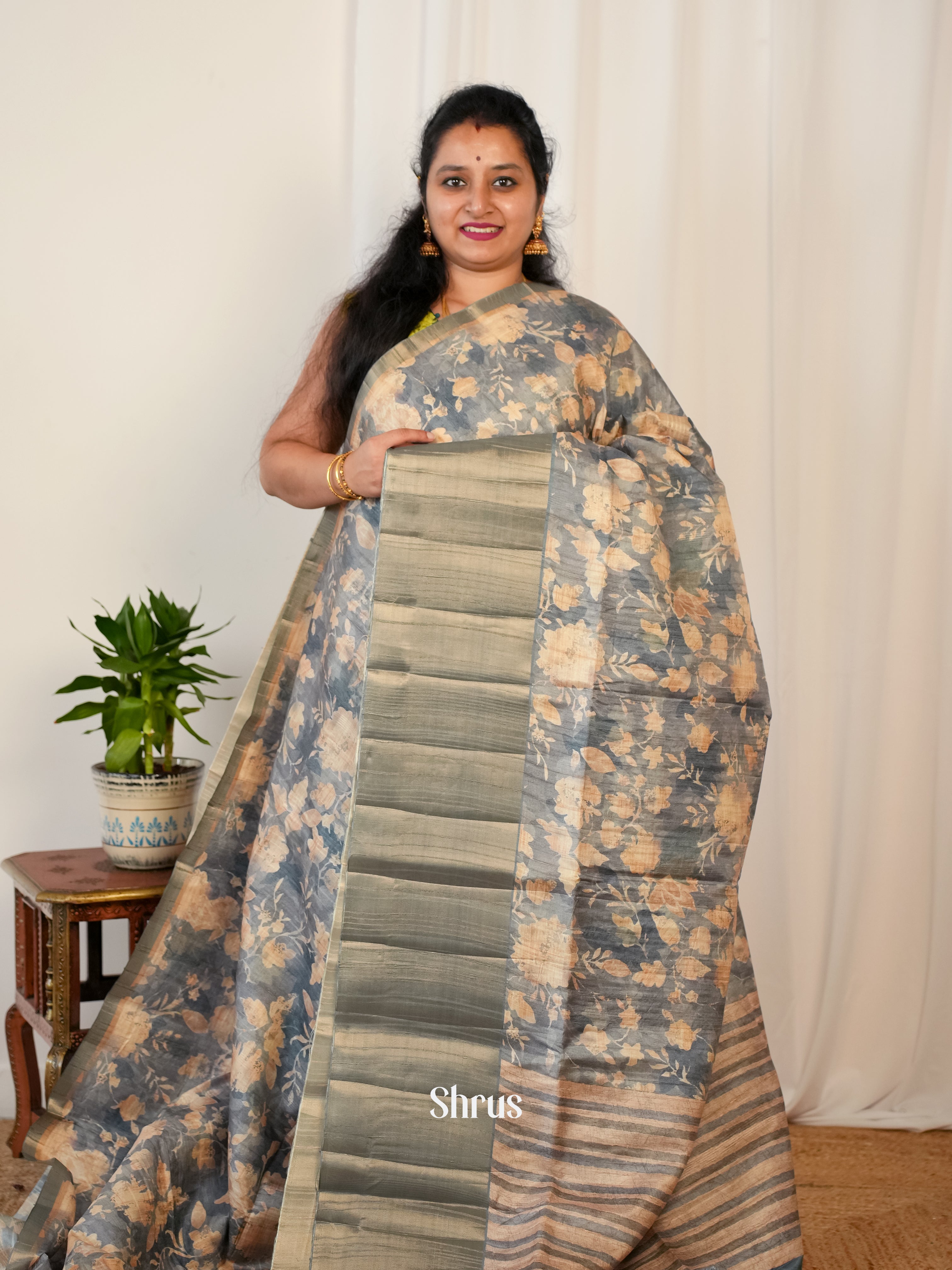 Grey - Matka Cotton Saree - Shop on ShrusEternity.com