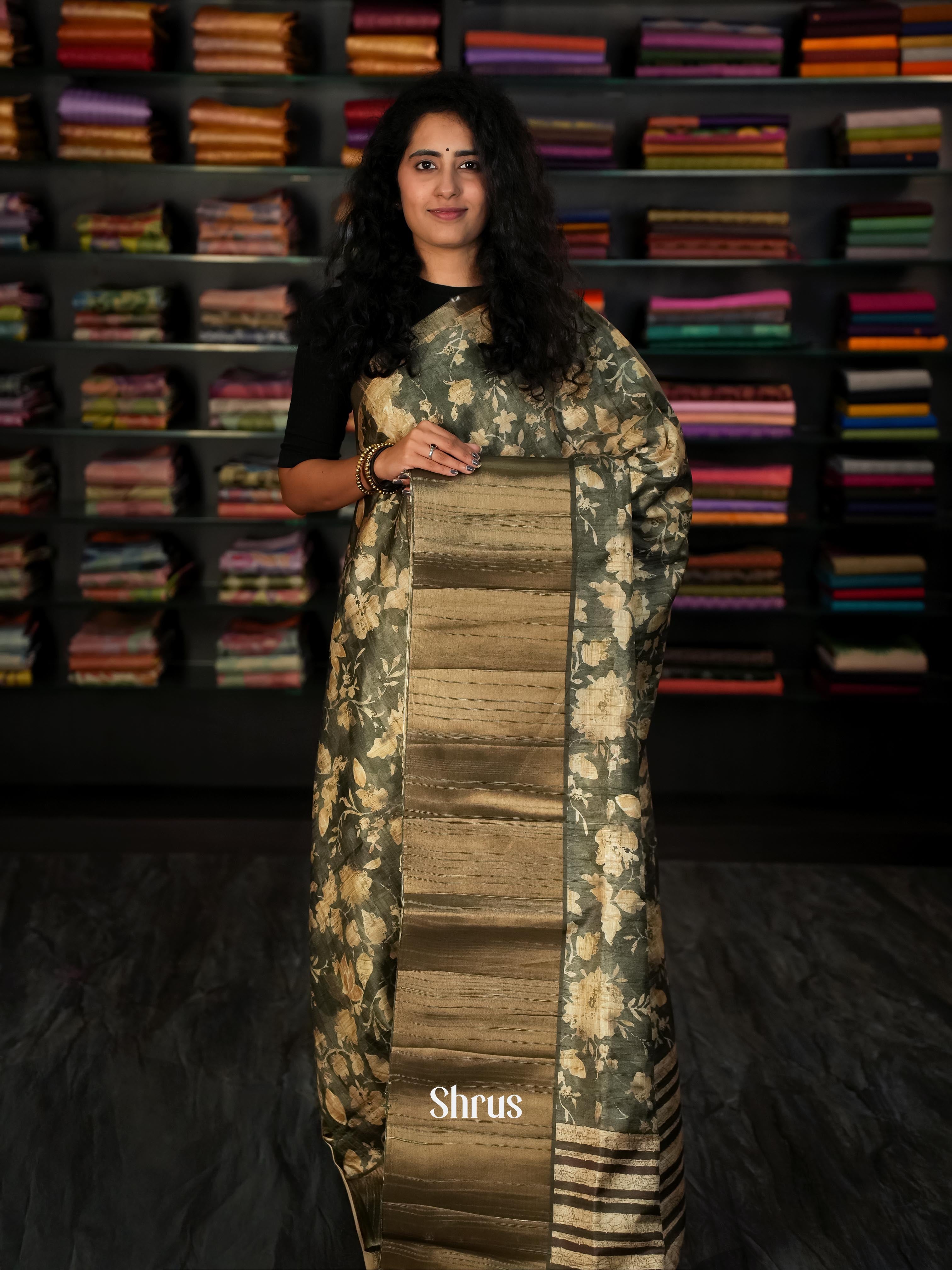Green - matka Cotton Saree - Shop on ShrusEternity.com