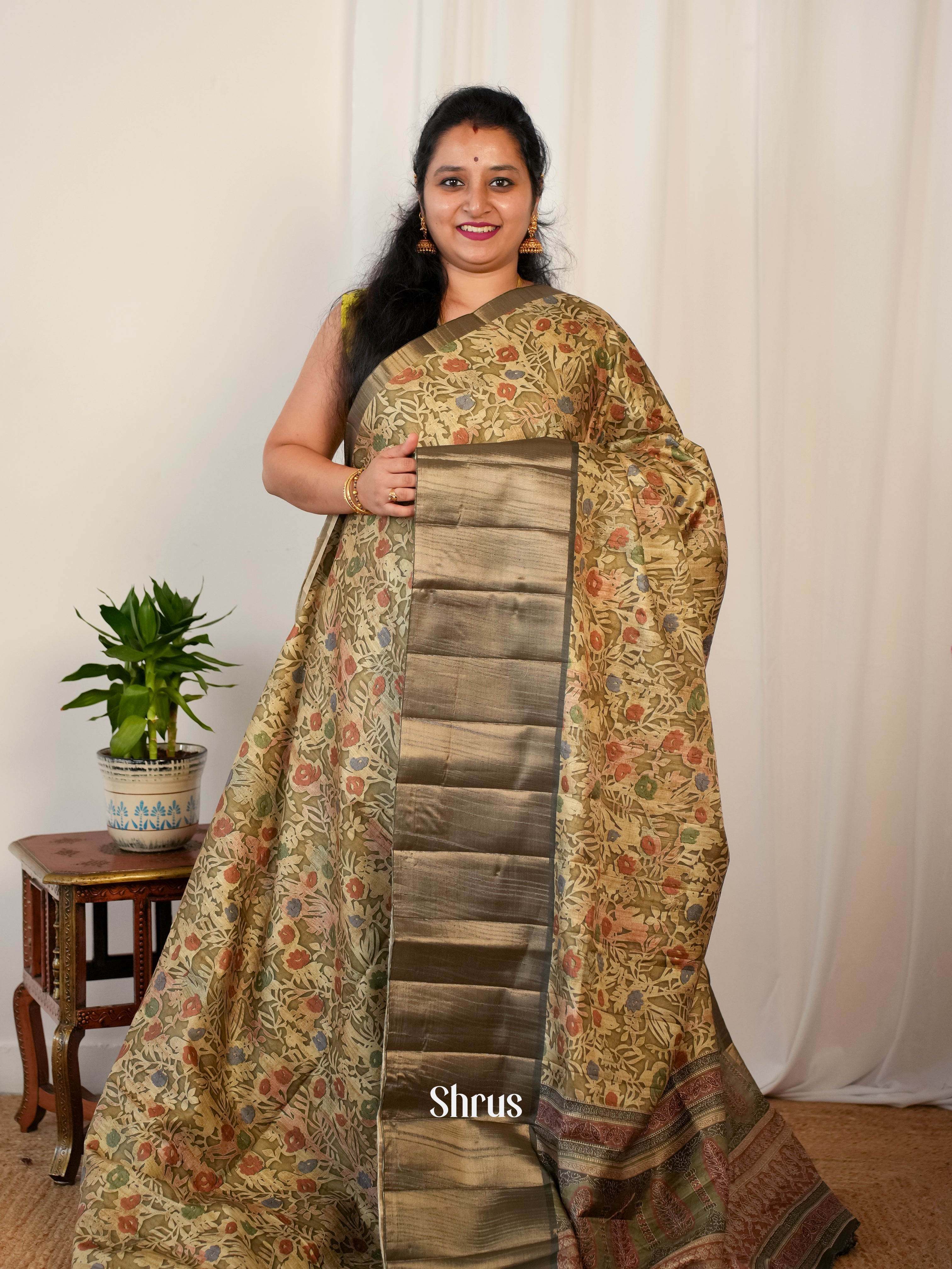 Green - Matka Cotton Saree - Shop on ShrusEternity.com