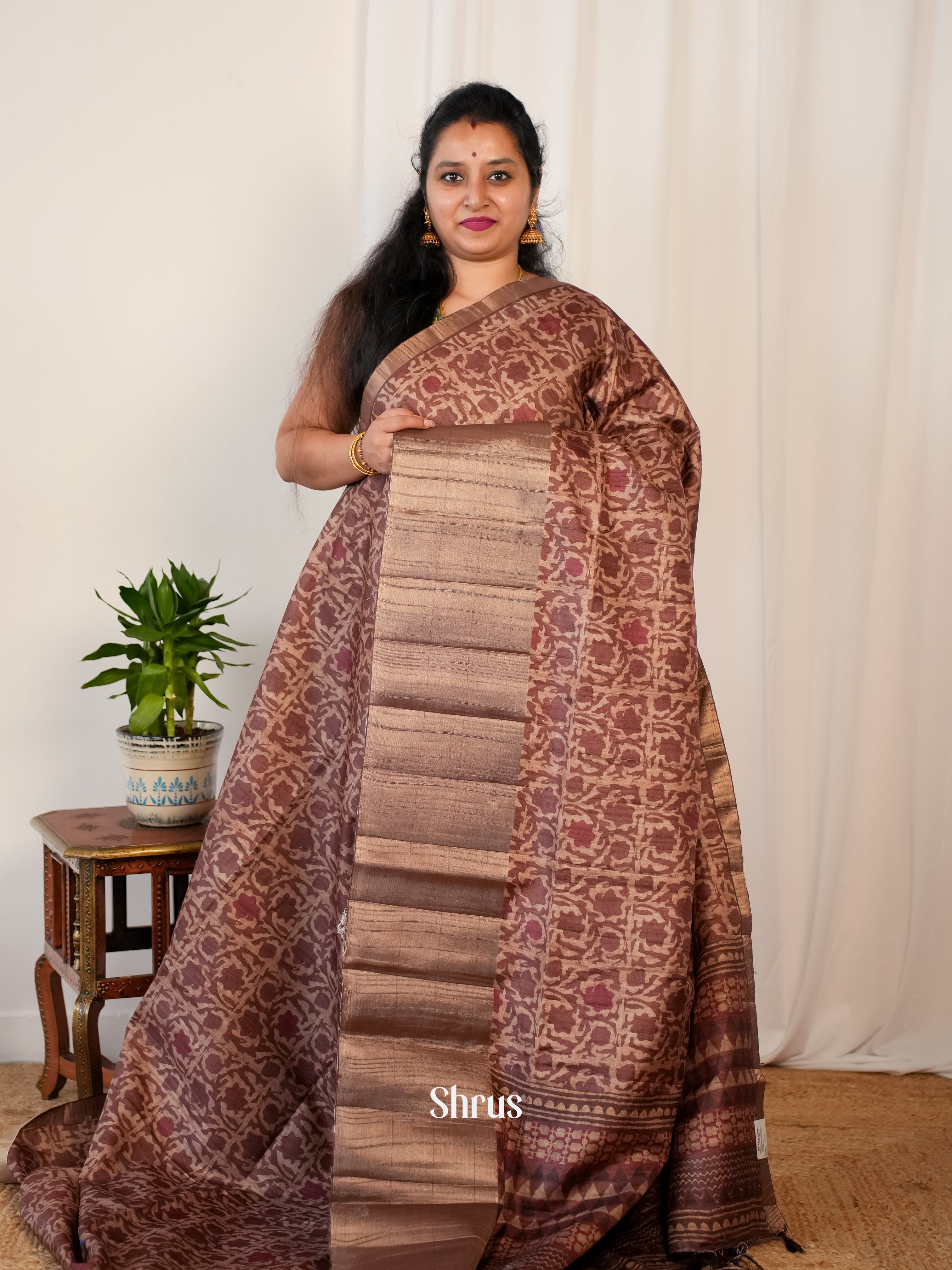 Brown - Matka Cotton Saree - Shop on ShrusEternity.com