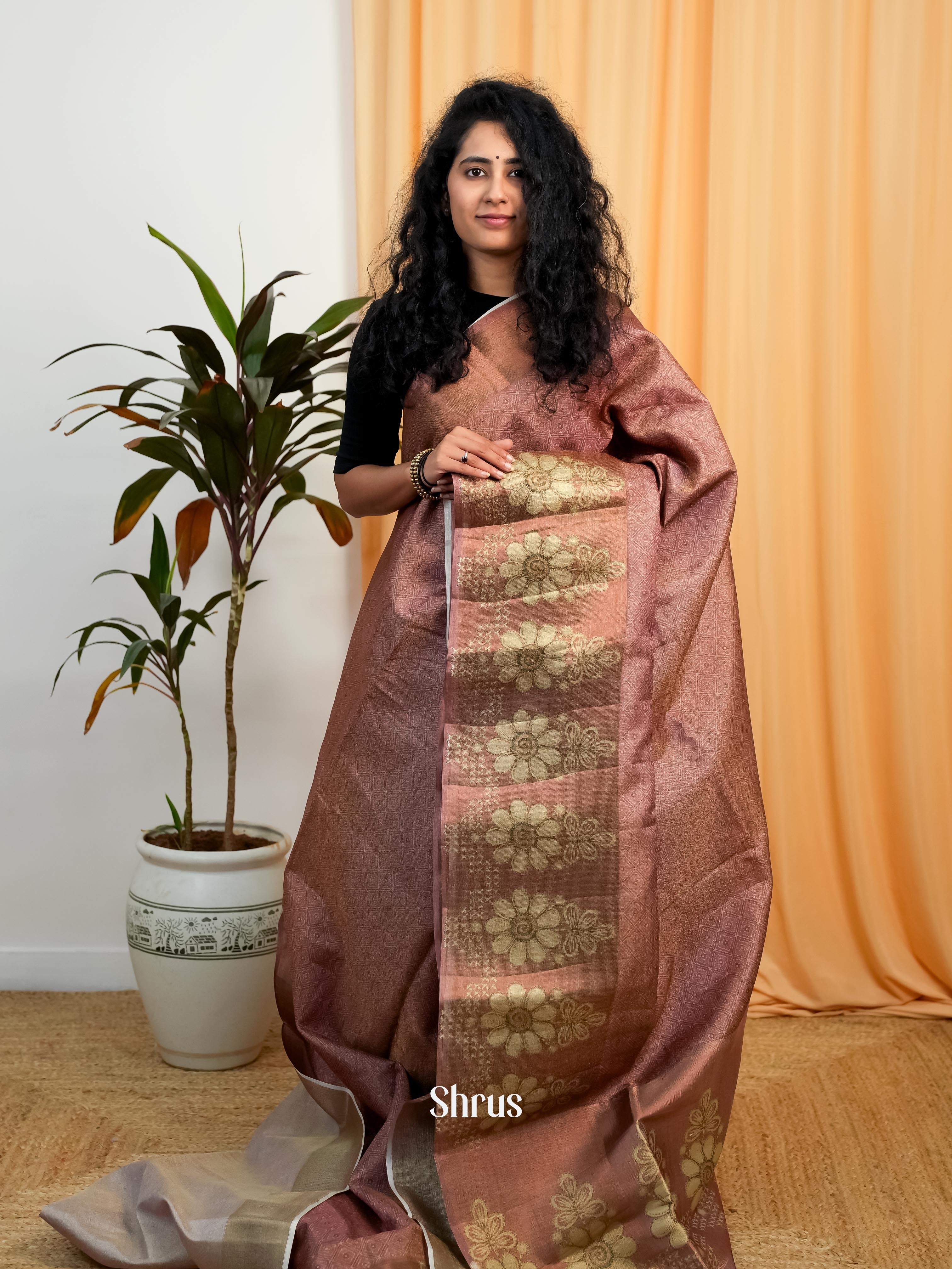 Onion Peel - Matka Cotton Saree - Shop on ShrusEternity.com