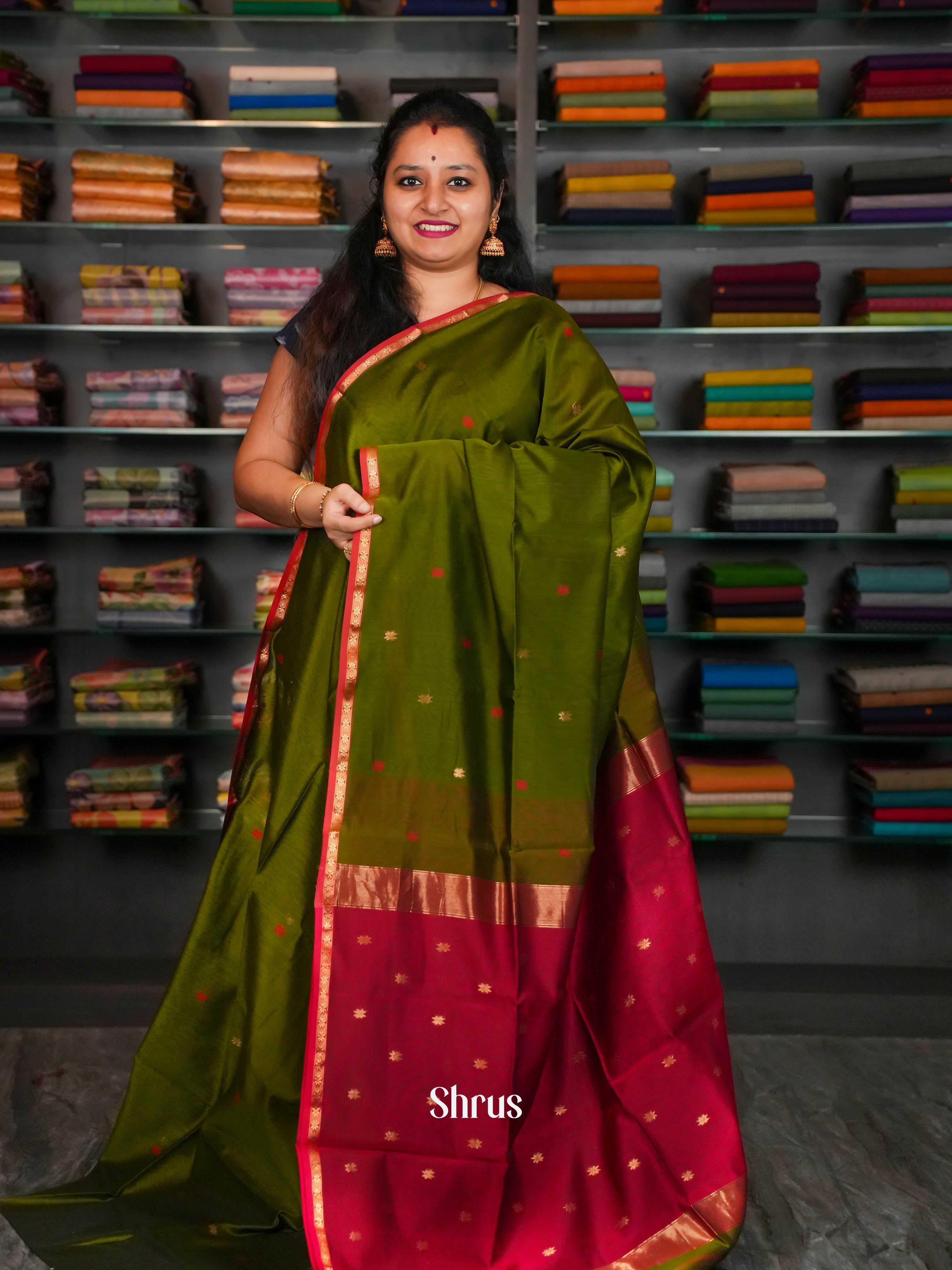 Mehendi green Red Maheshwari silkcotton Saree - Shop on ShrusEternity.com