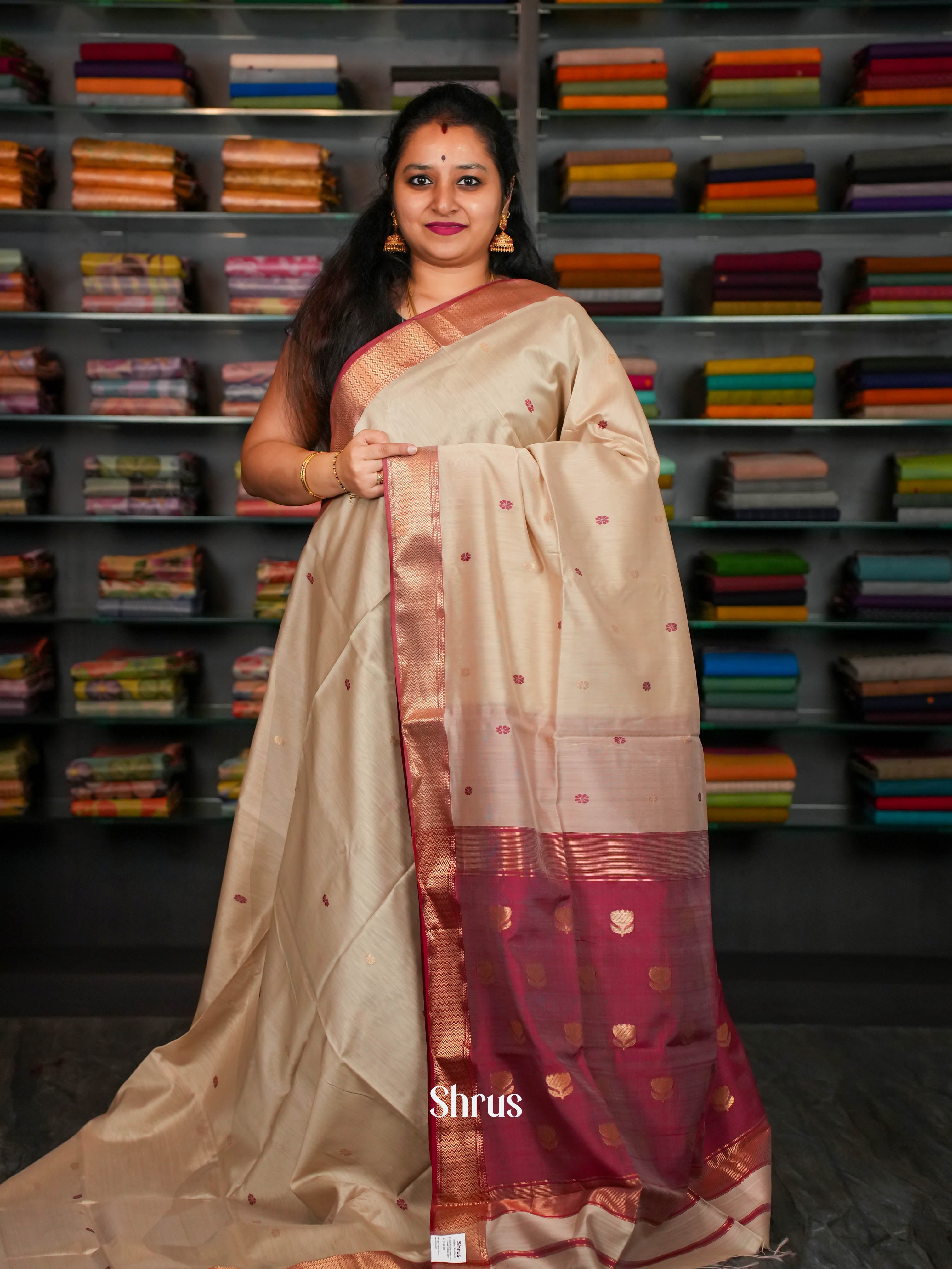 Biege & Pink Maheshwari silkcotton Saree - Shop on ShrusEternity.com
