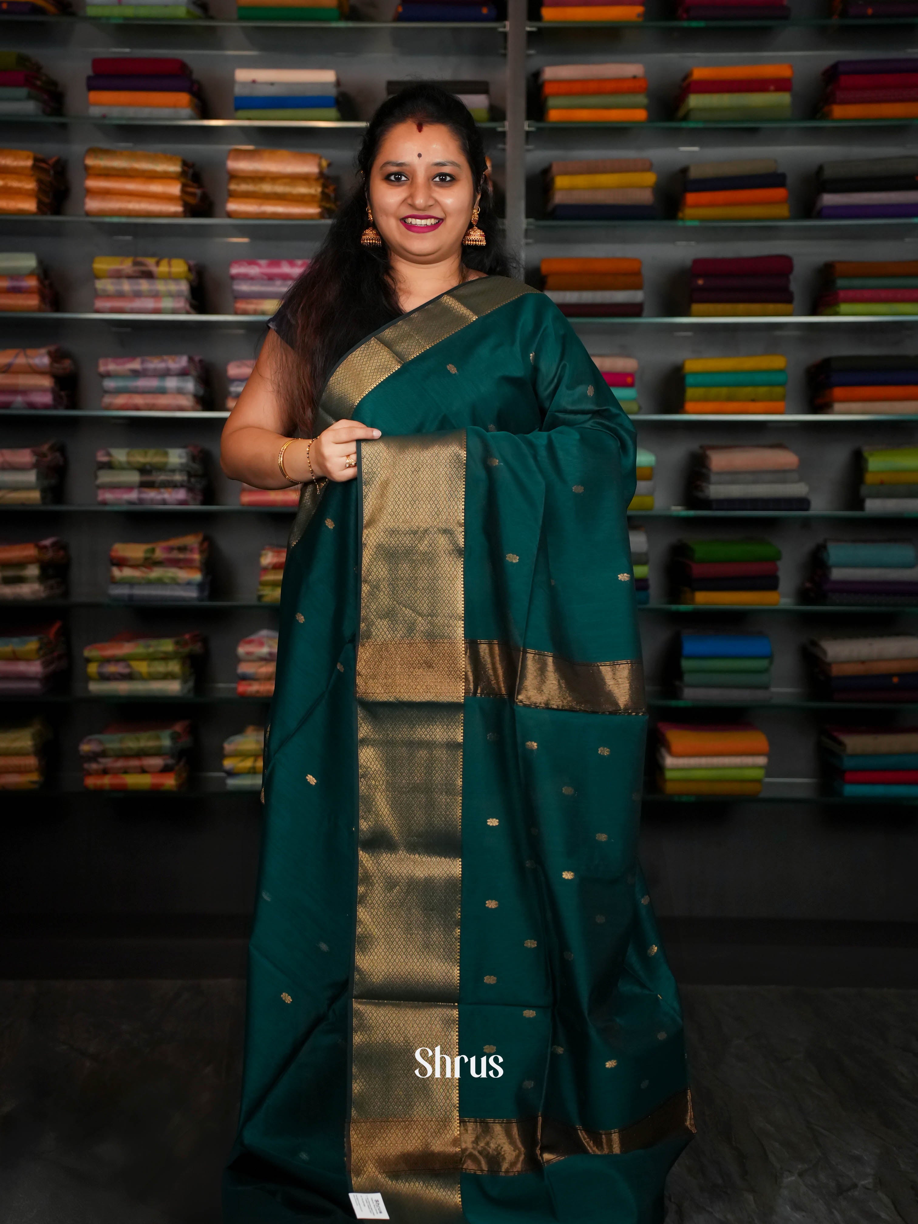 Green Maheshwari silkcotton Saree - Shop on ShrusEternity.com