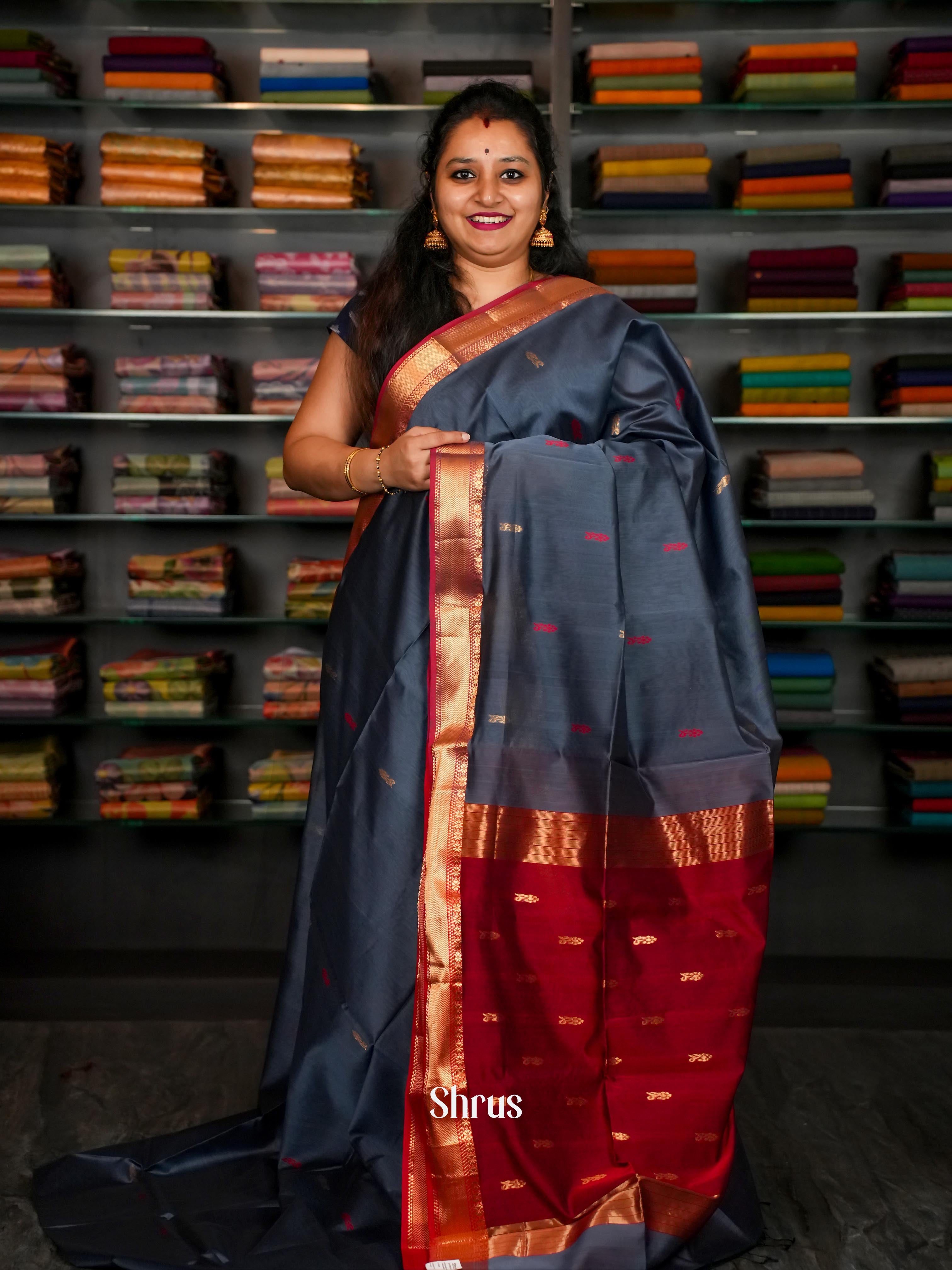 Grey & Red - Maheshwari silkcotton Saree - Shop on ShrusEternity.com