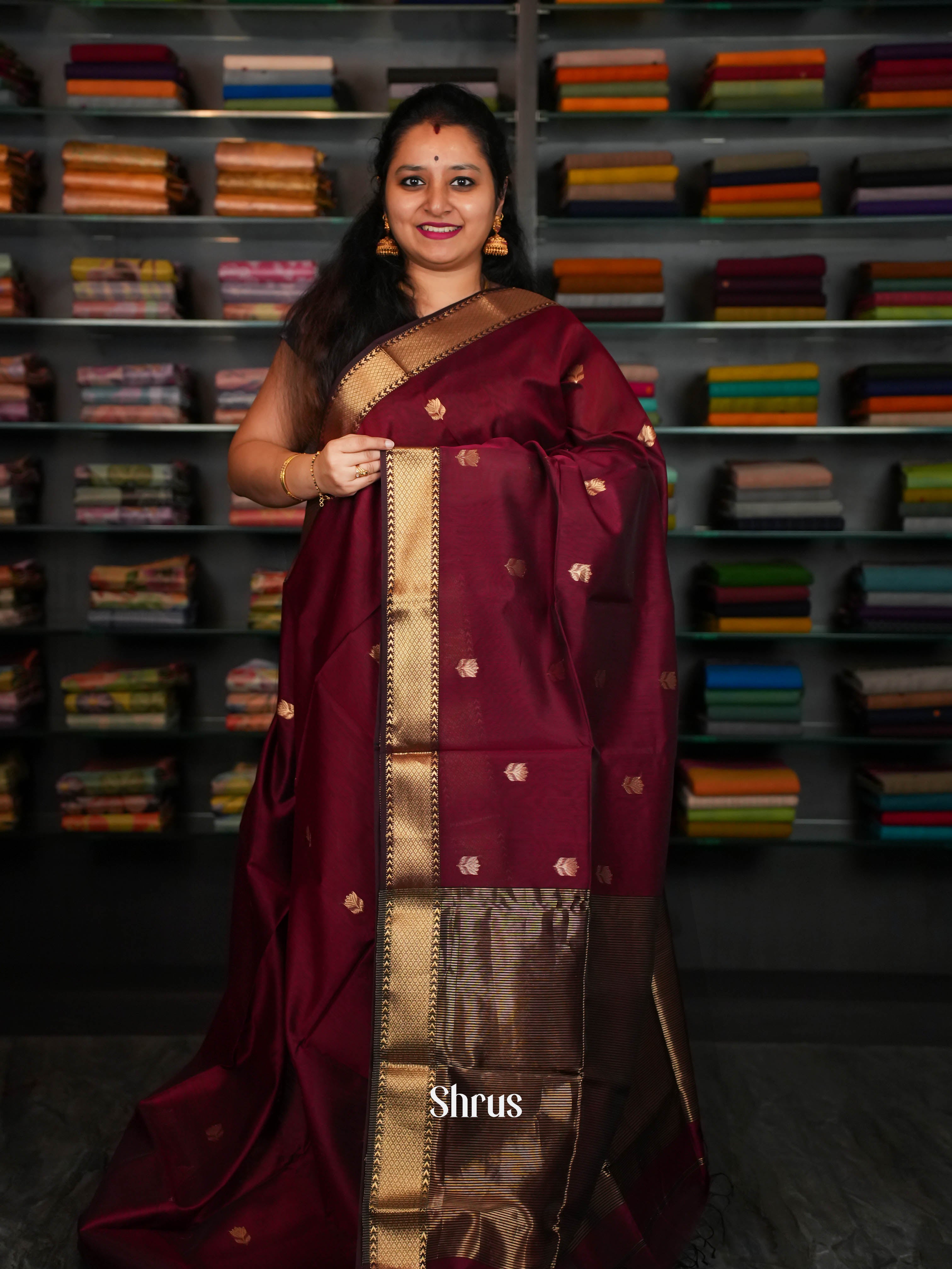 Maroon Maheshwari silkcotton Saree - Shop on ShrusEternity.com