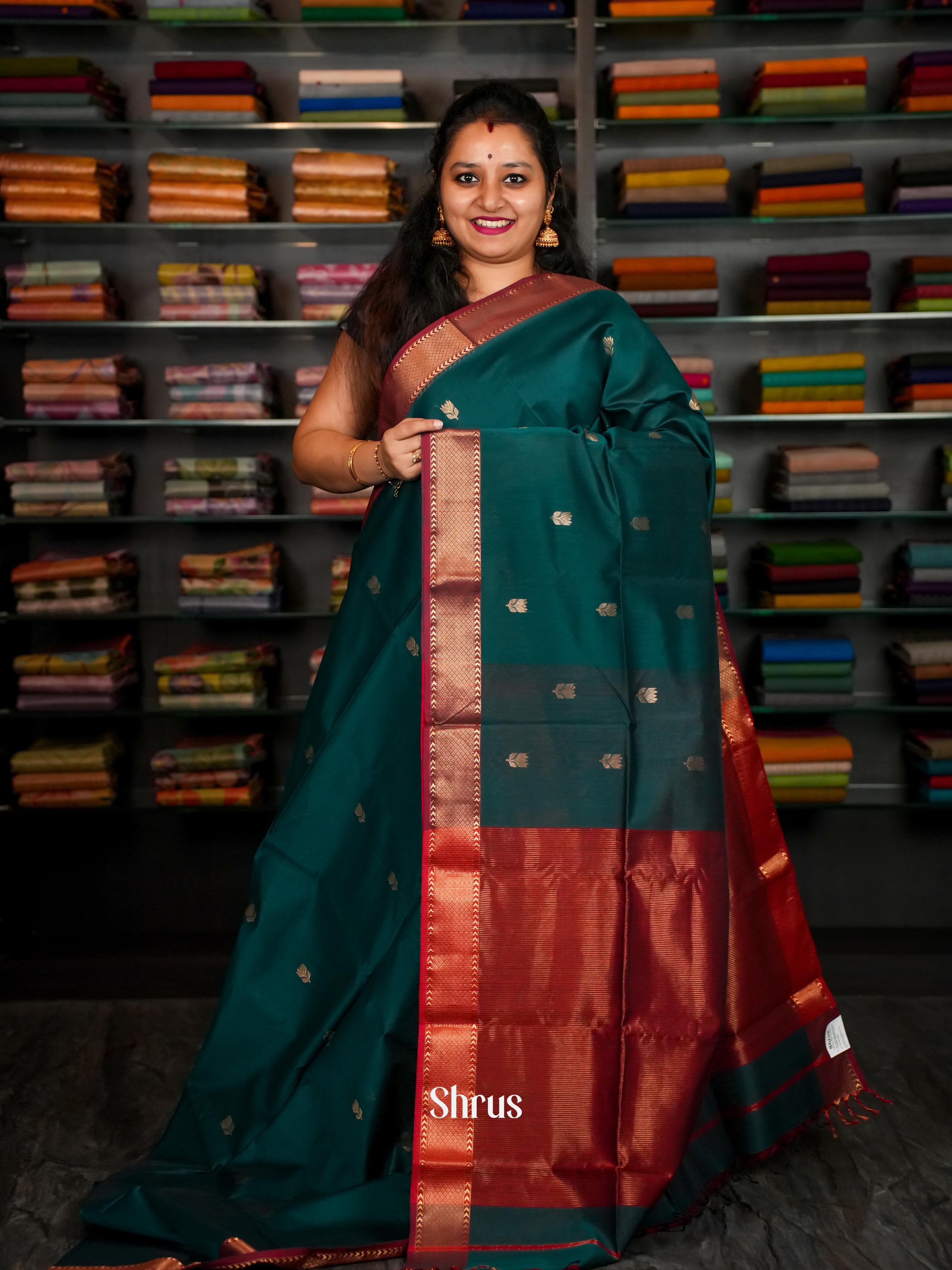 Green Red Maheshwari silkcotton Saree - Shop on ShrusEternity.com