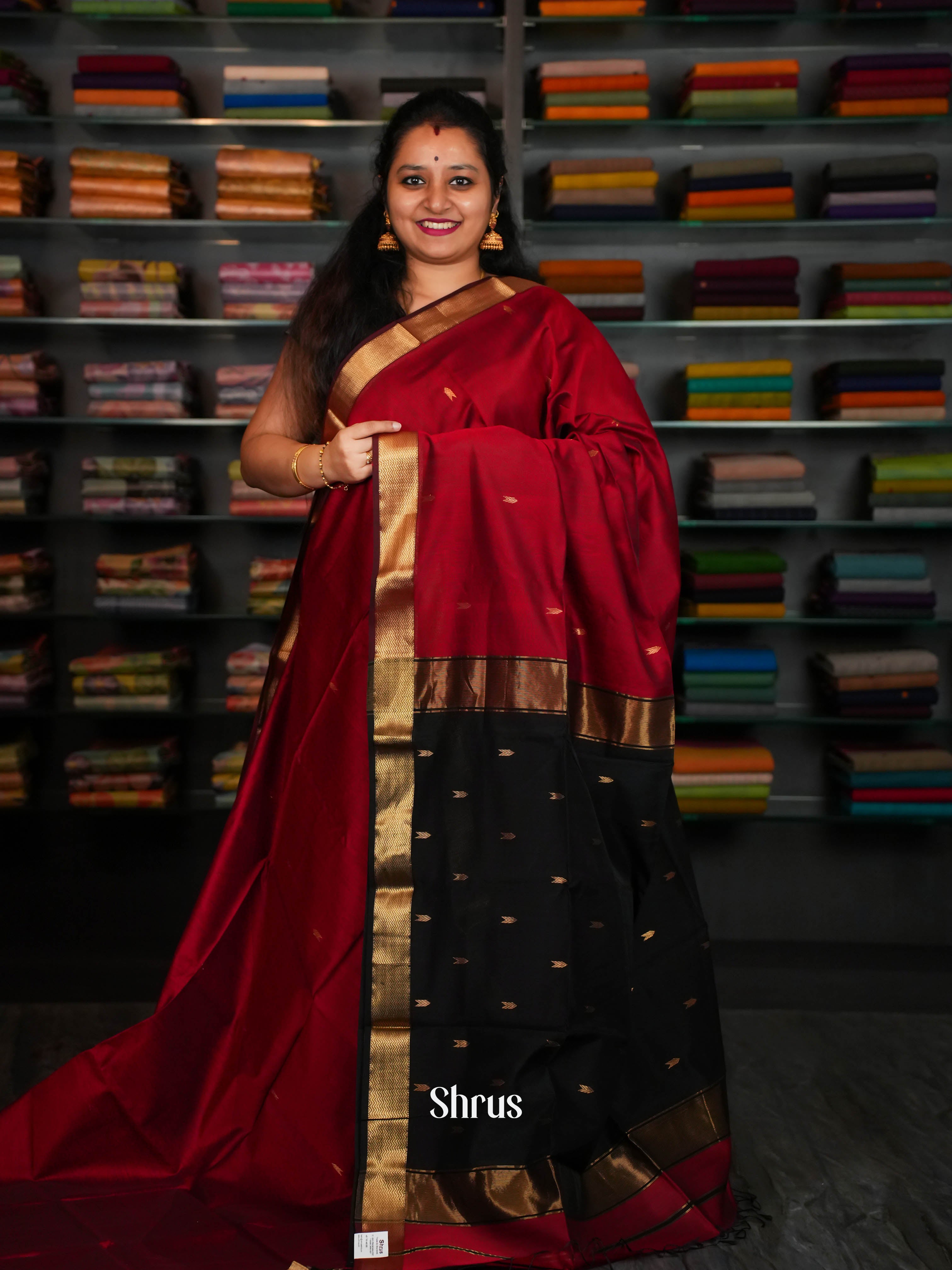 Red & Black Maheshwari silkcotton Saree - Shop on ShrusEternity.com
