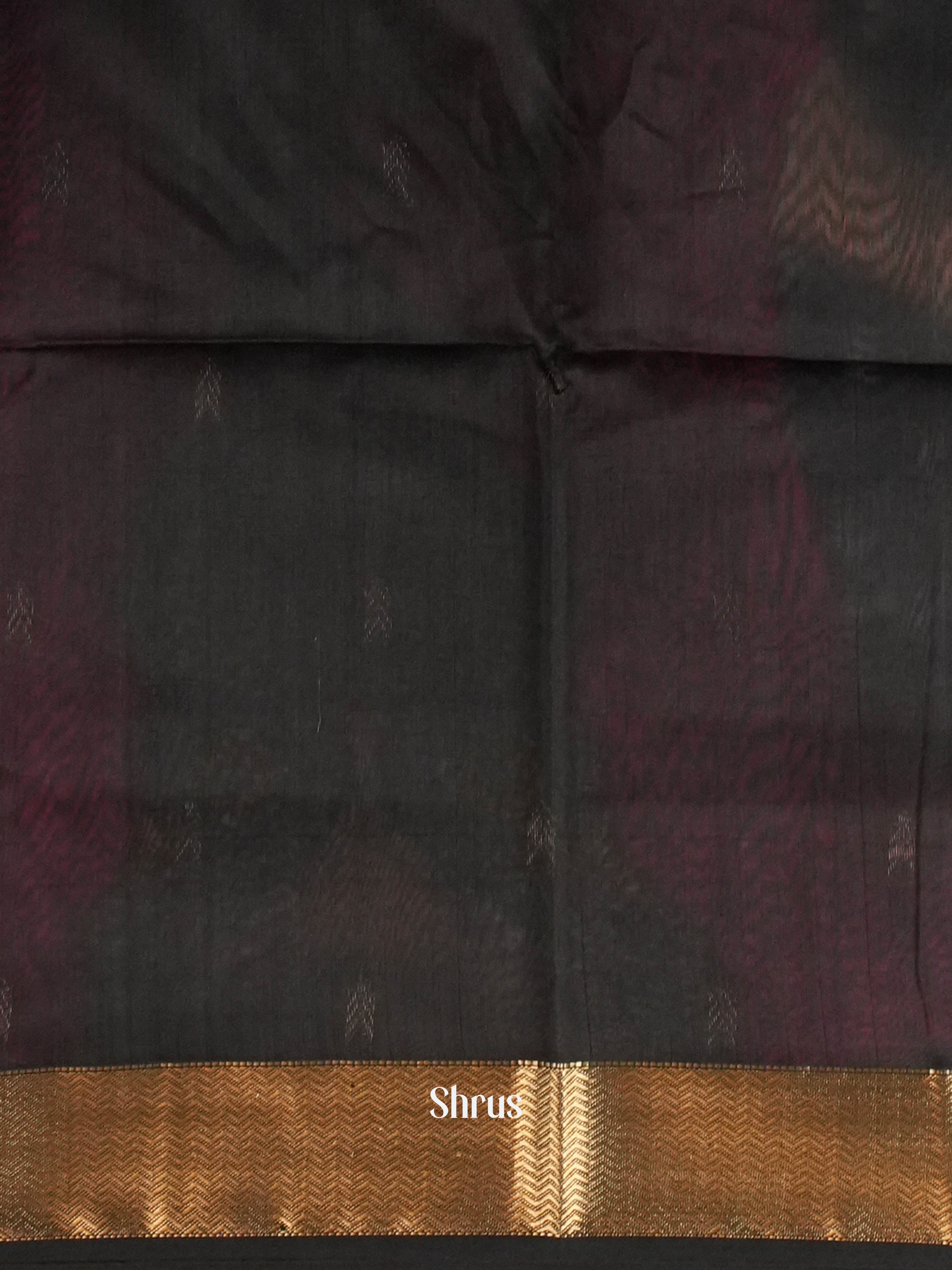Red & Black Maheshwari silkcotton Saree - Shop on ShrusEternity.com