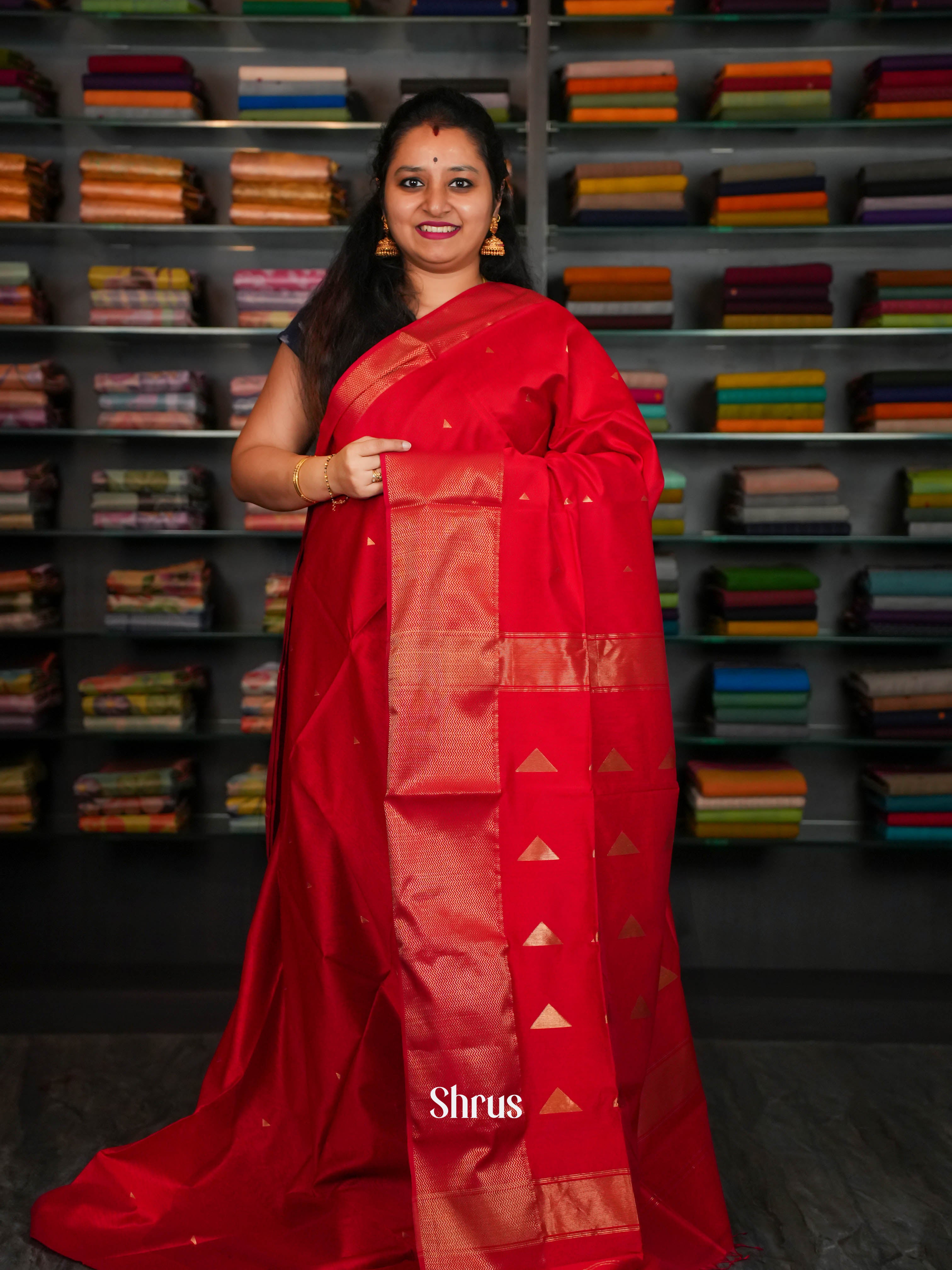 Red Maheshwari silkcotton Saree - Shop on ShrusEternity.com