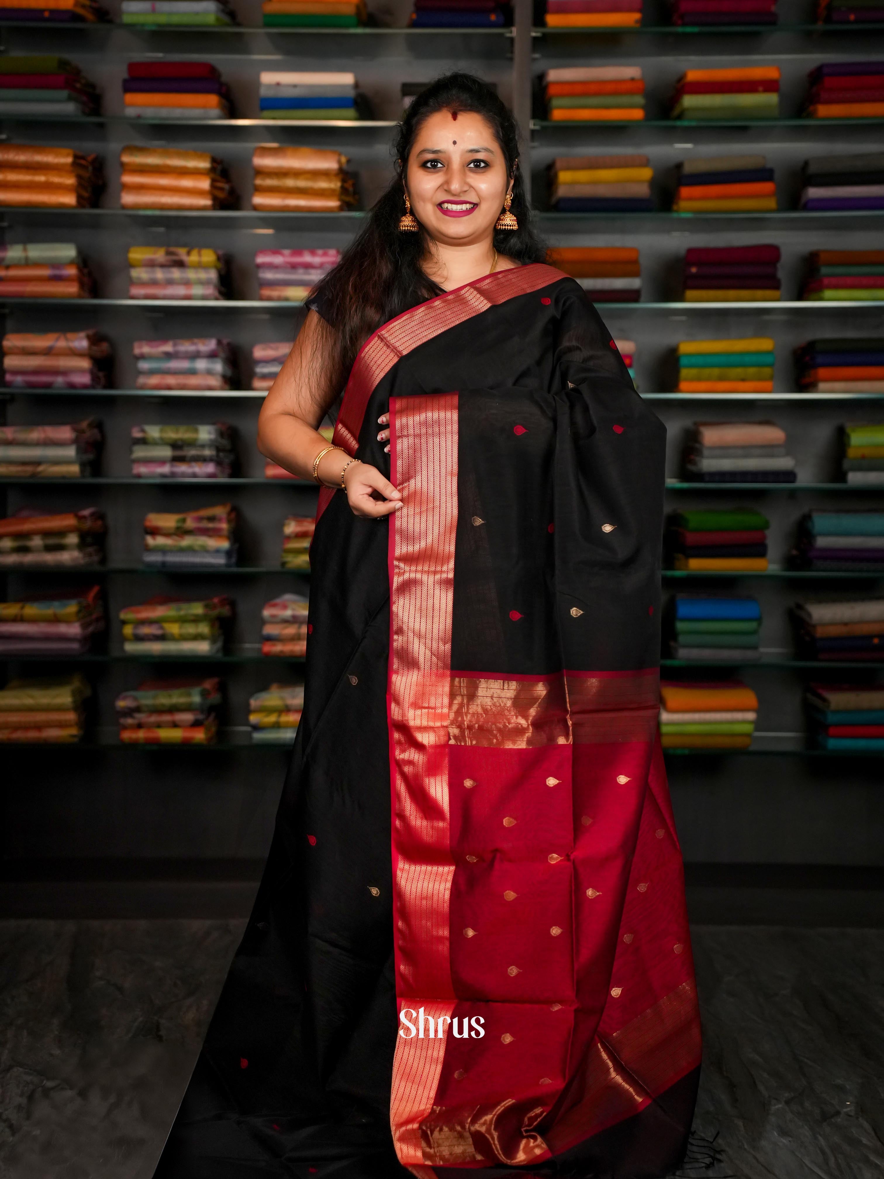 Black Red Maheshwari silkcotton Saree - Shop on ShrusEternity.com