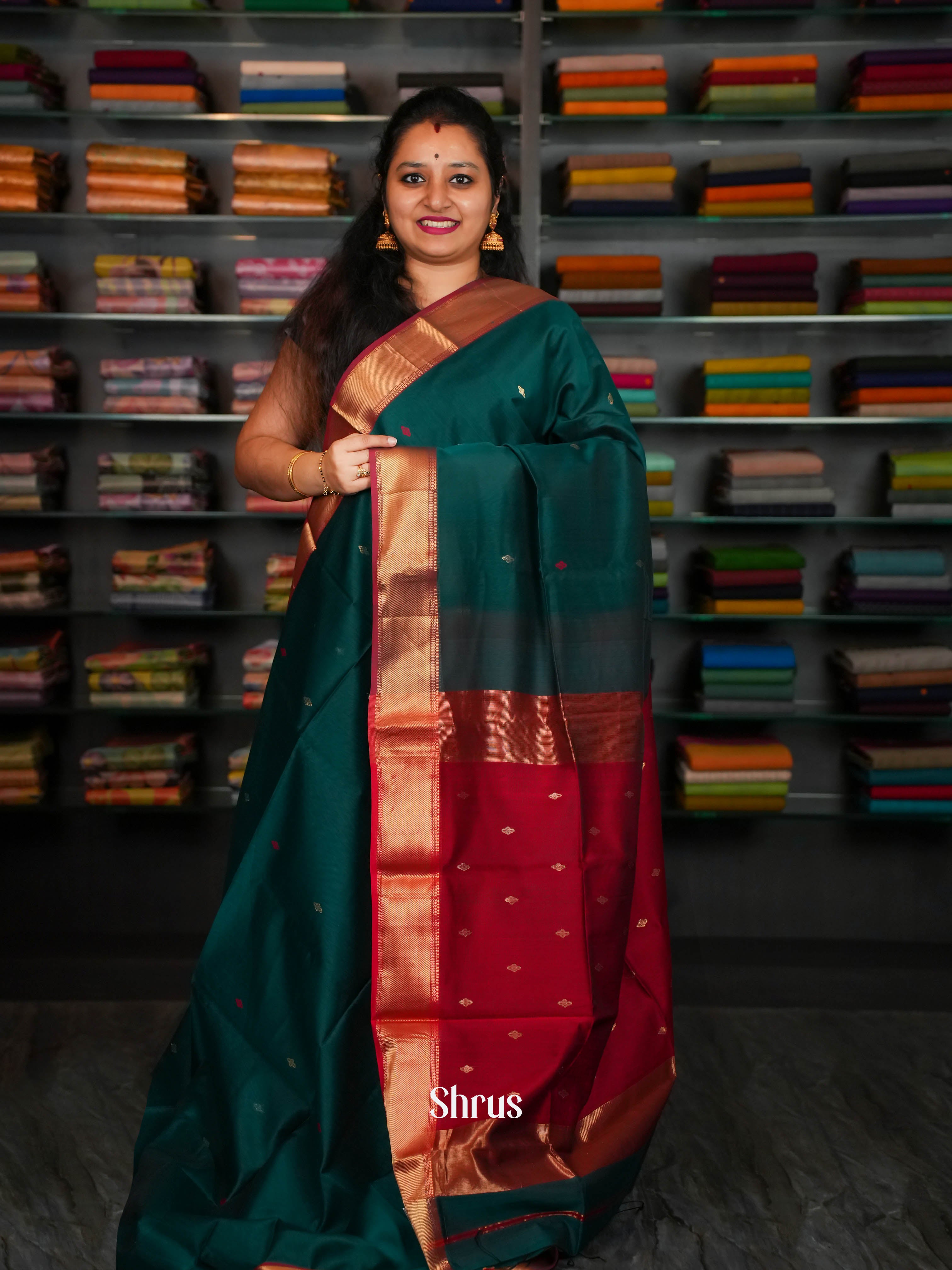 Green Red Maheshwari silkcotton Saree - Shop on ShrusEternity.com