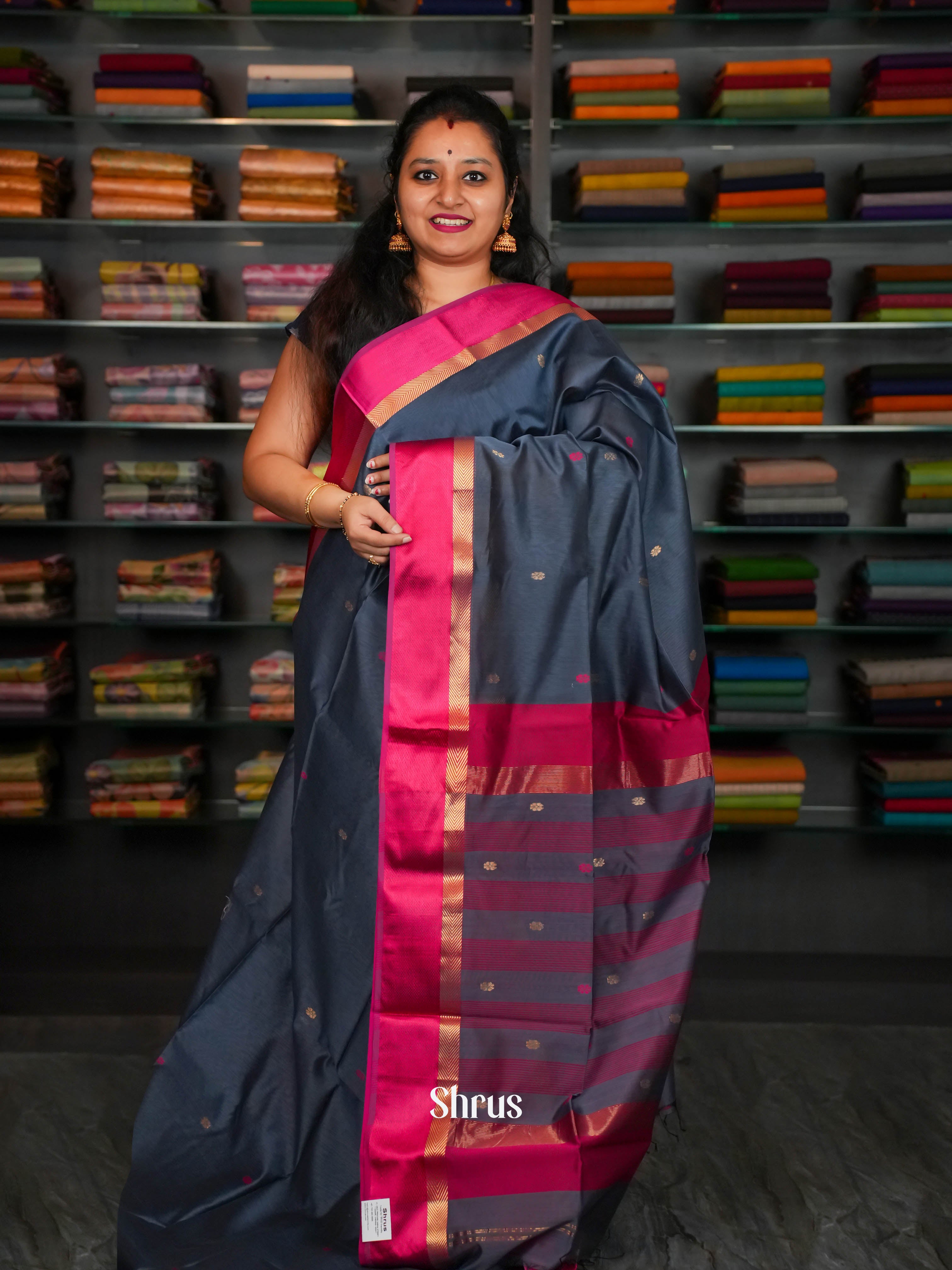Grey & Pink - Maheshwari silkcotton Saree - Shop on ShrusEternity.com