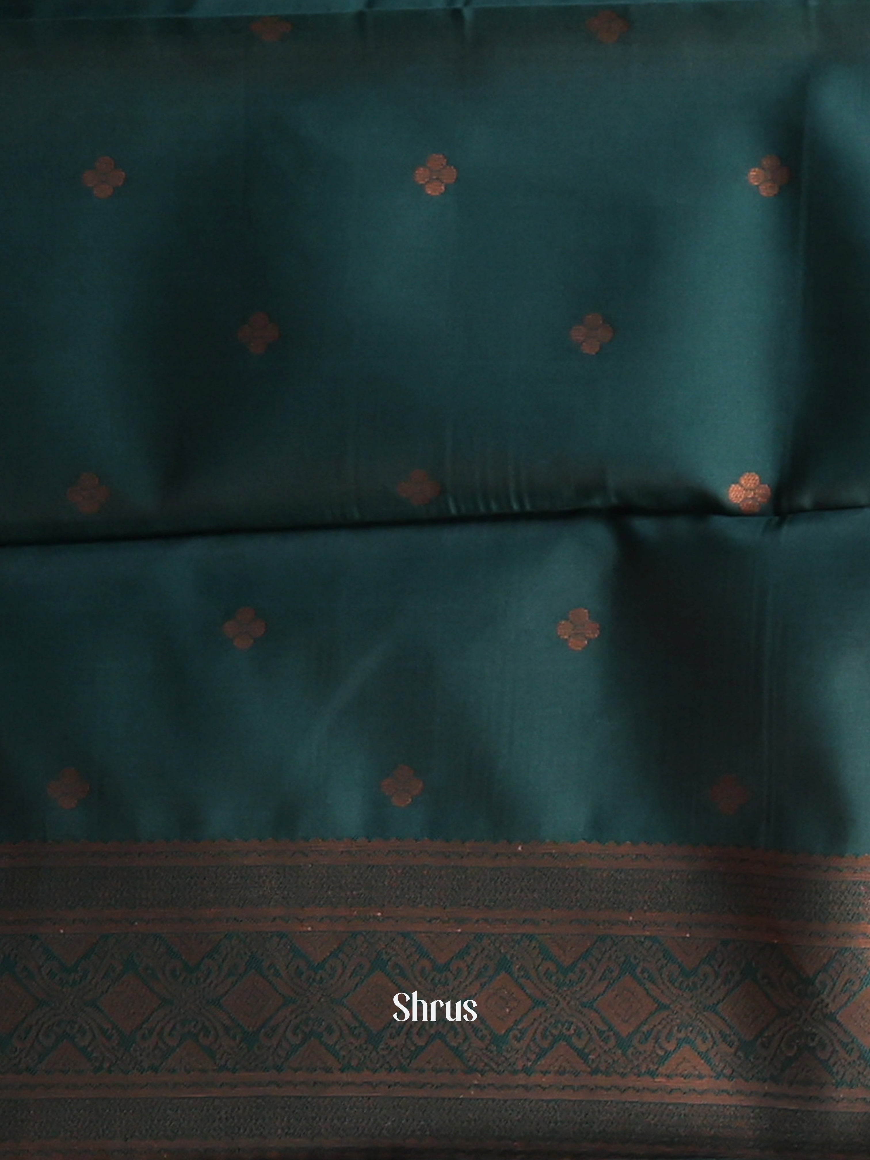 Lite Green & Green - Semi Arani Silk Saree - Shop on ShrusEternity.com