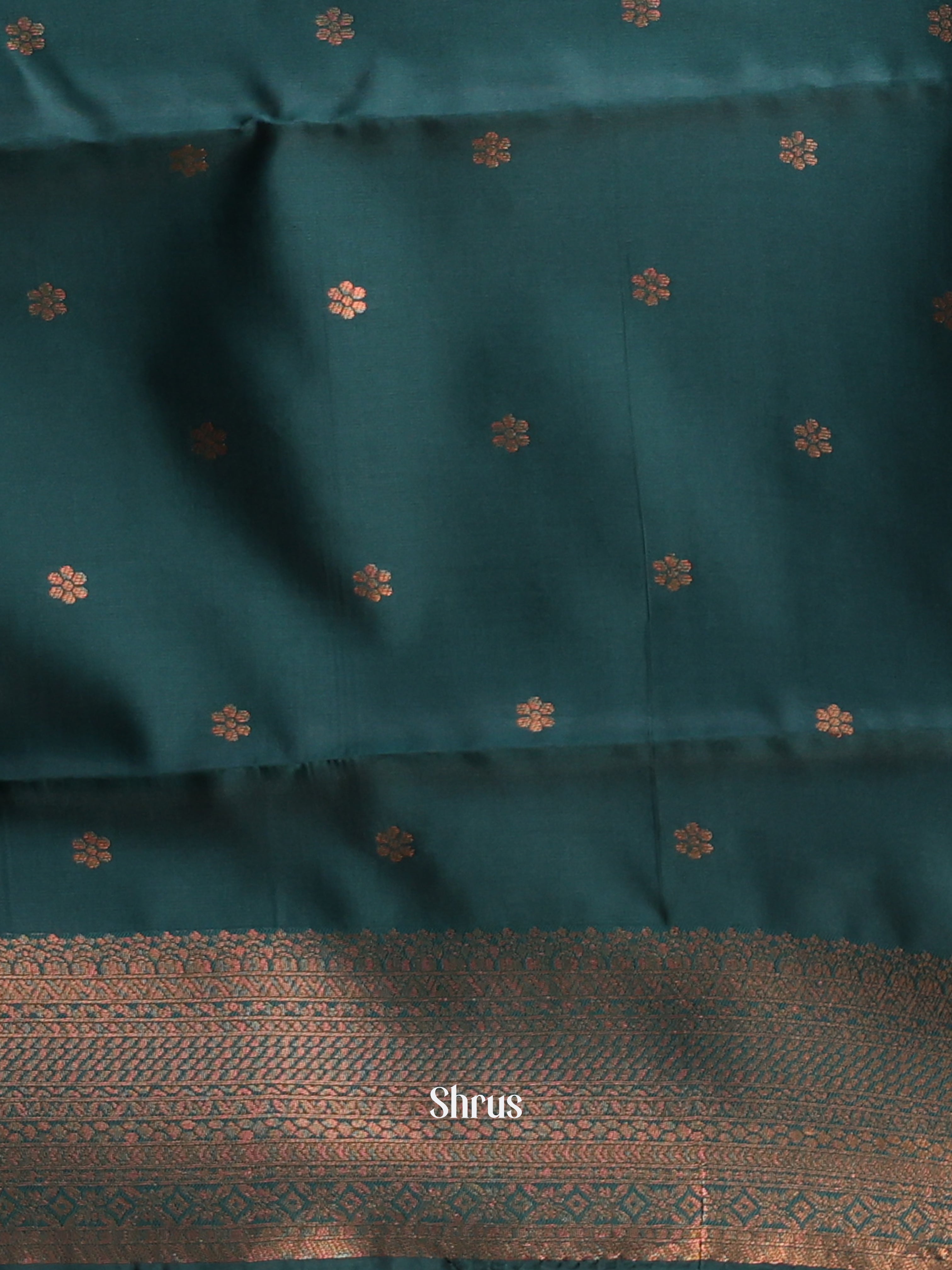 Lite Green & Green - Semi Arani Silk Saree - Shop on ShrusEternity.com
