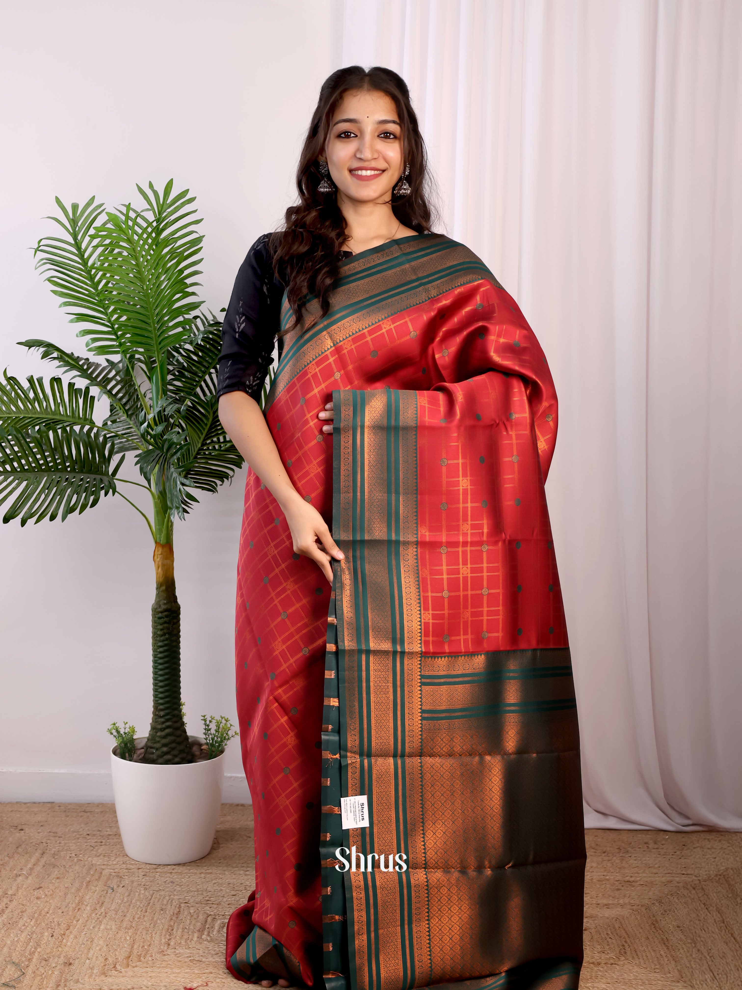 Red & Green - Semi Arani Silk Saree - Shop on Shrus.com
