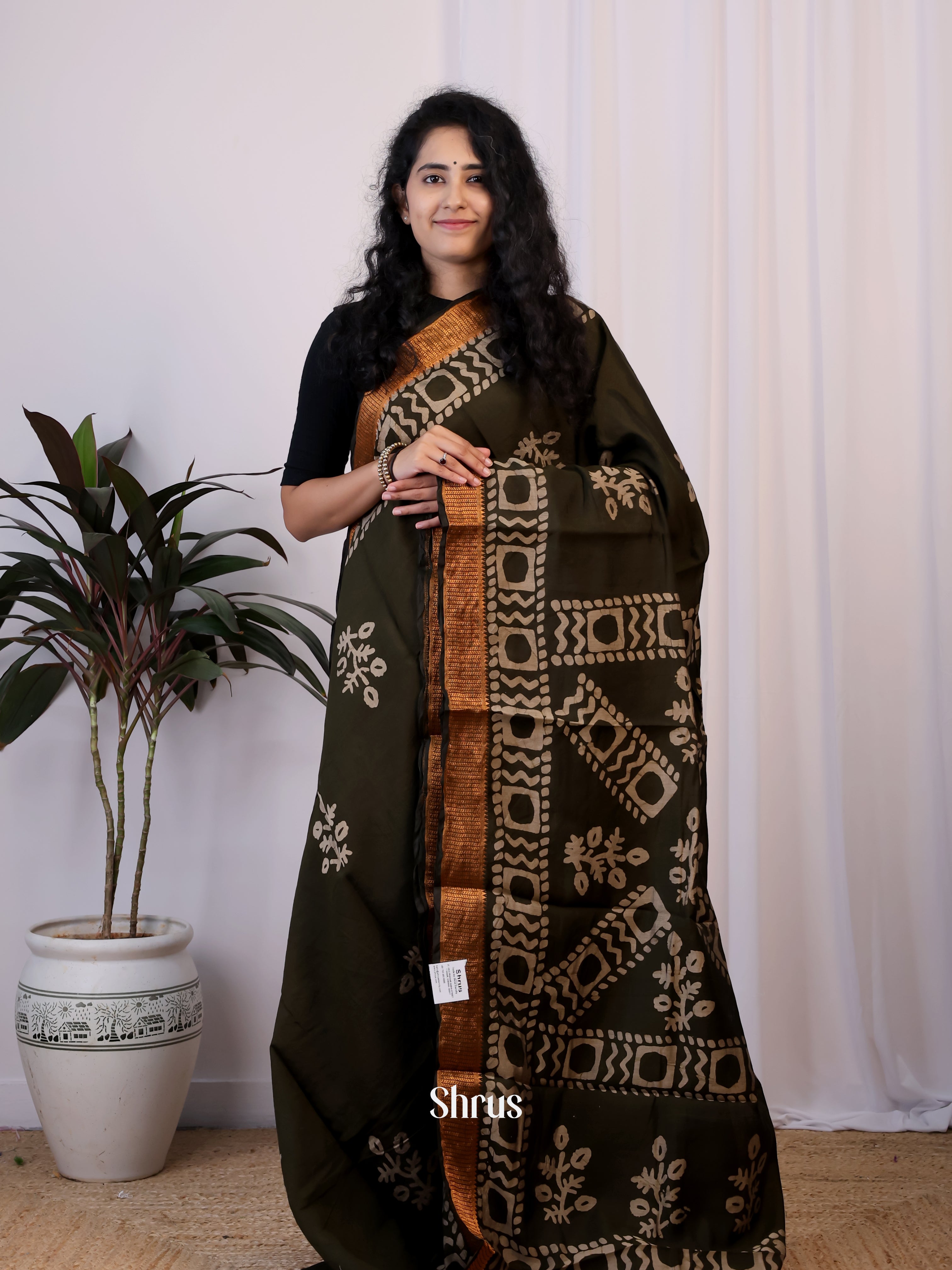 Green - Semi Chanderi Saree - Shop on Shrus.com