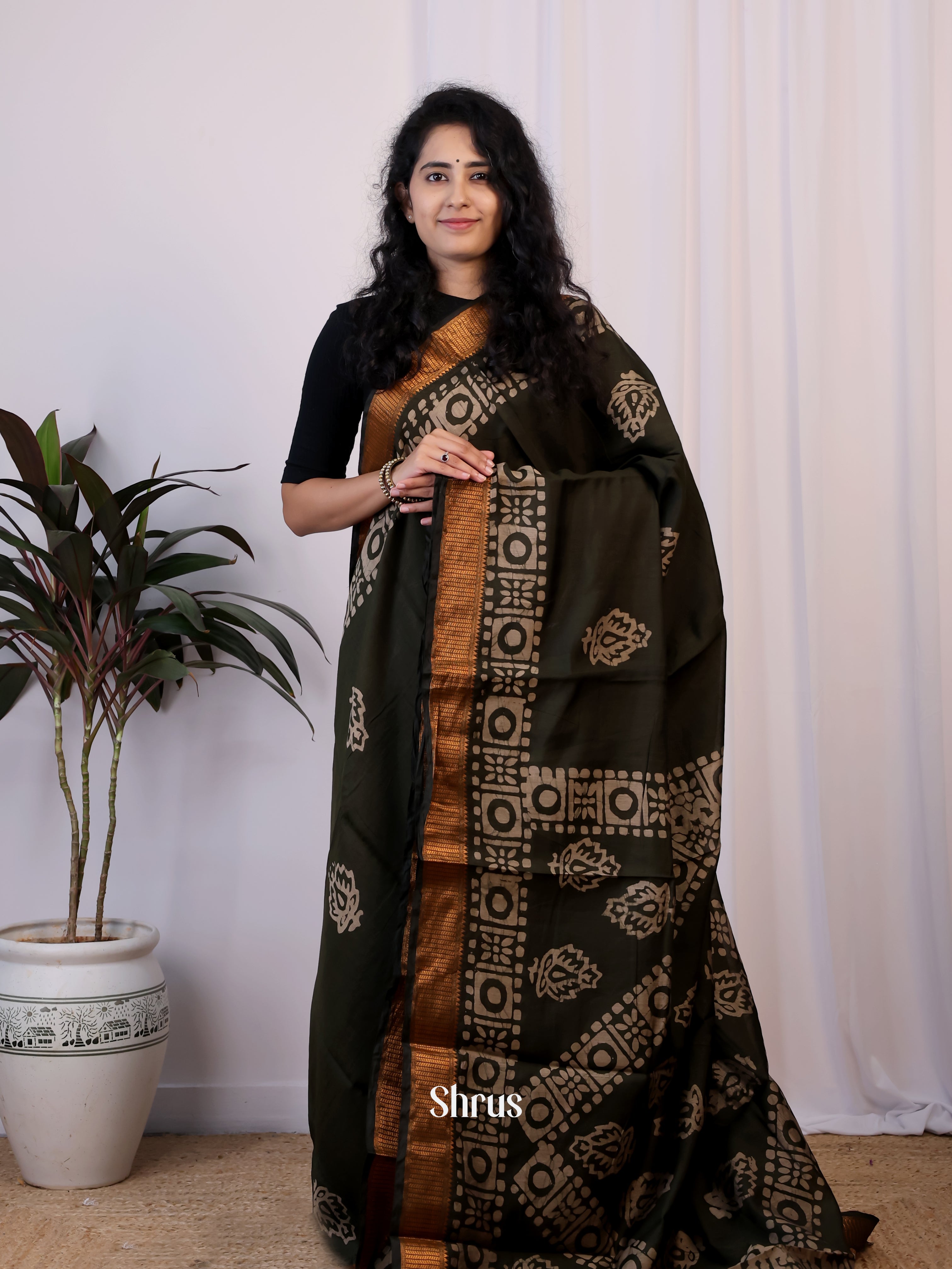 Green - Semi Chanderi Saree - Shop on Shrus.com