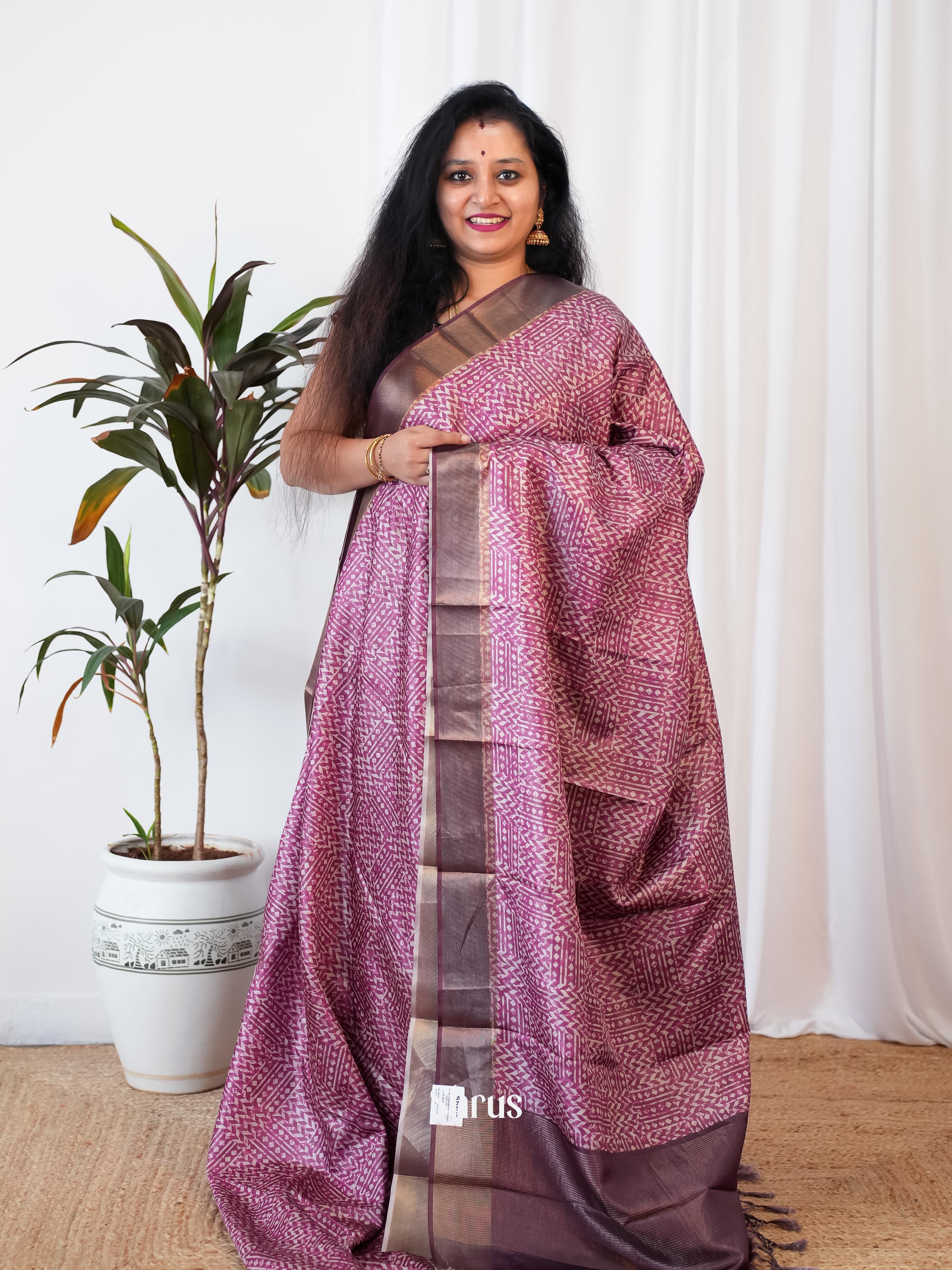 CIS06485 - Printed Tussar Saree - Shop on Shrus.com