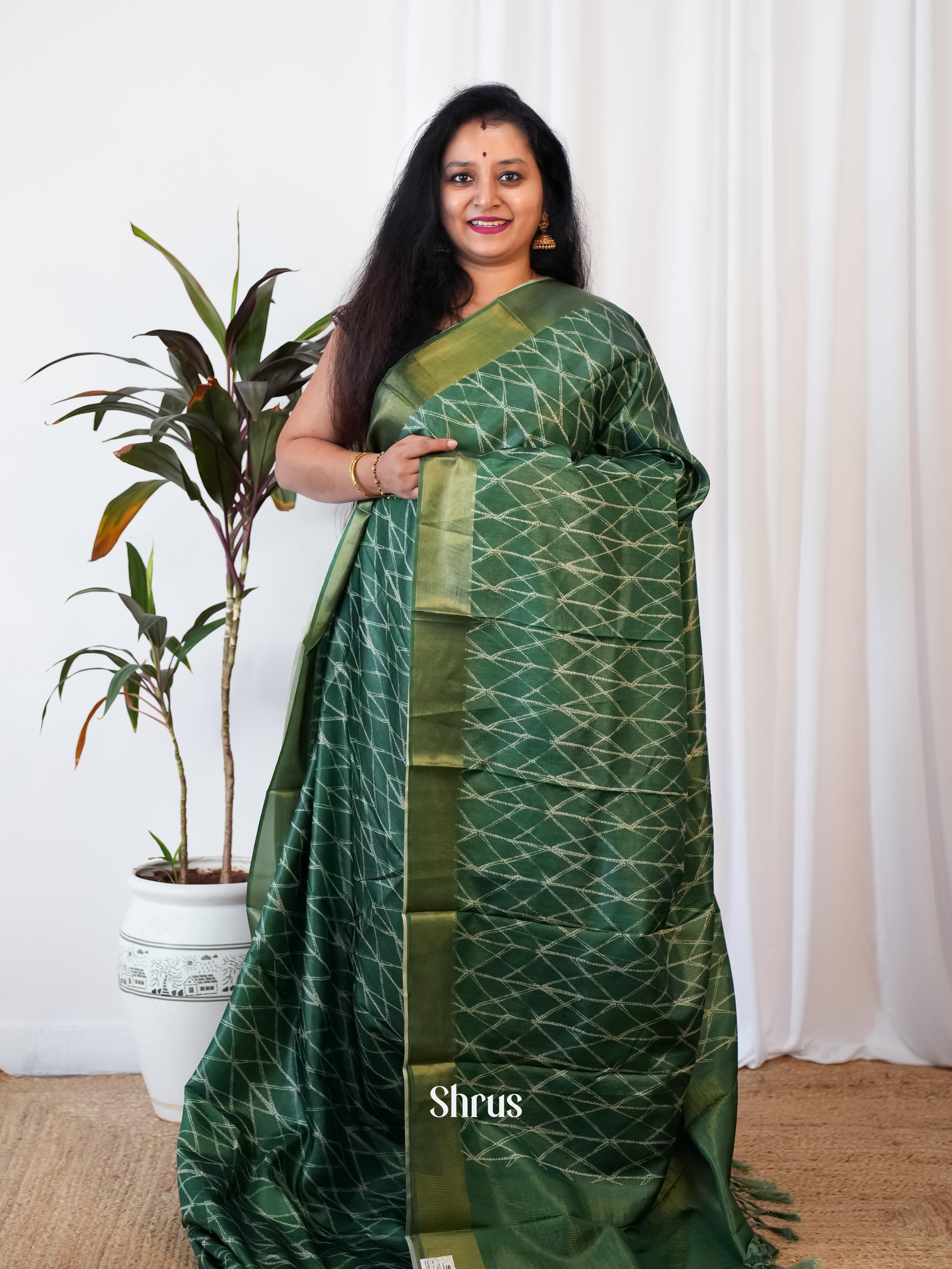 Green - Printed Tussar Saree - Shop on Shrus.com